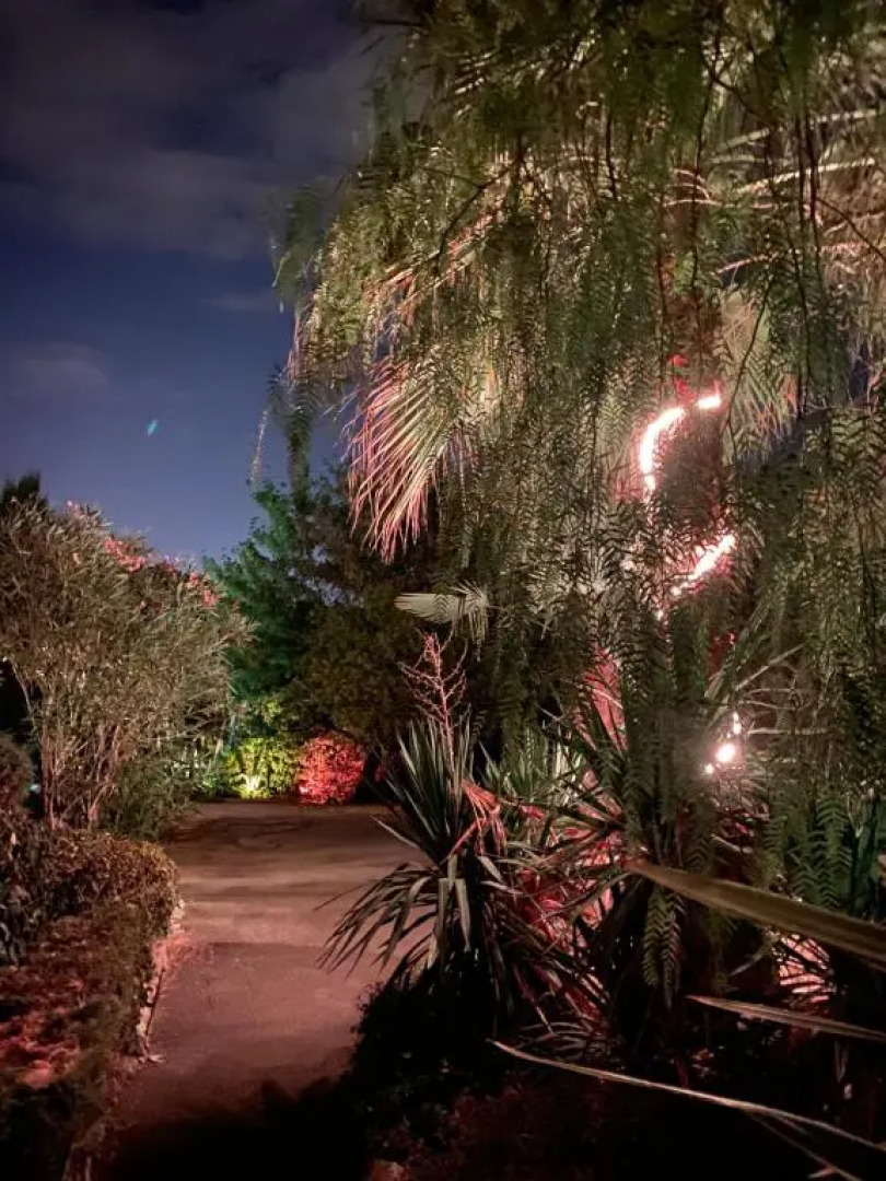 Private & comfortable stone villa with pool