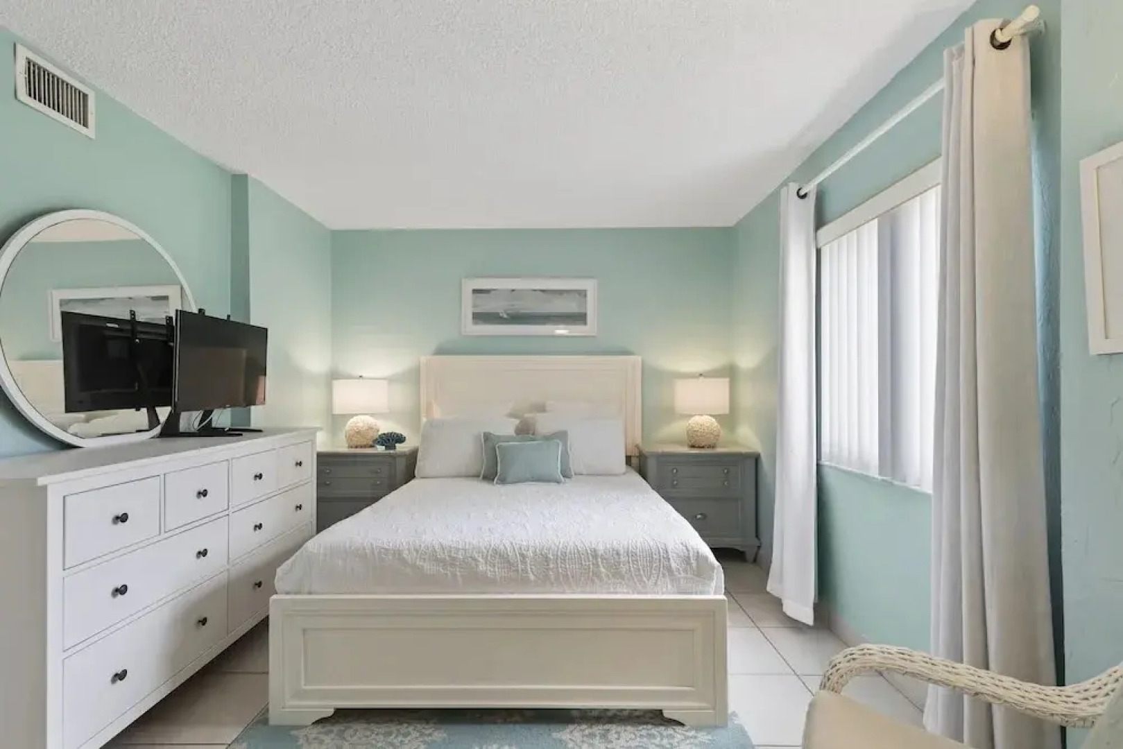 Tropical Suites At Sunglow Resort