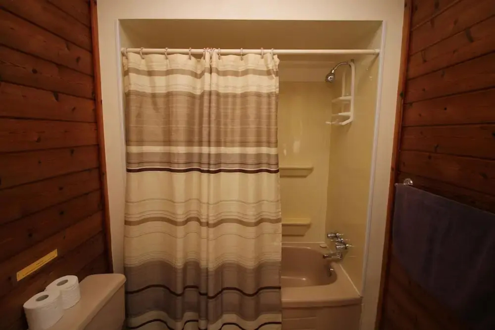 3 Bdrm Country Cottage - Main House - Rosewood Cottages