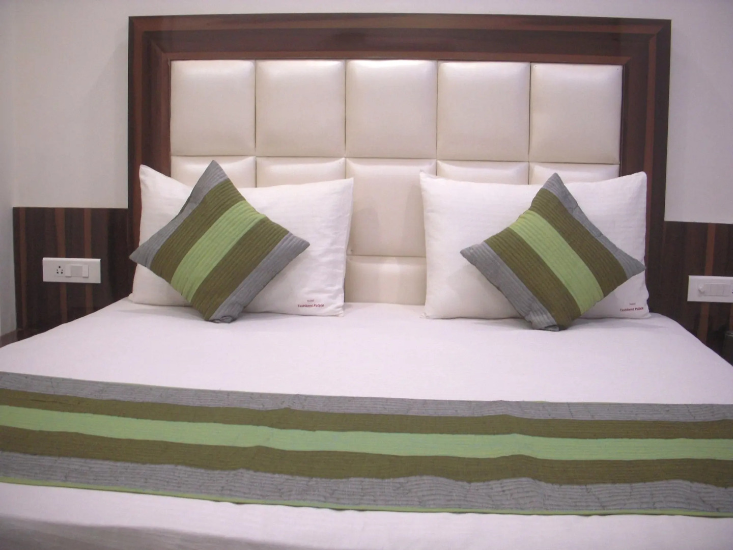 Hotel Tashkent Palace