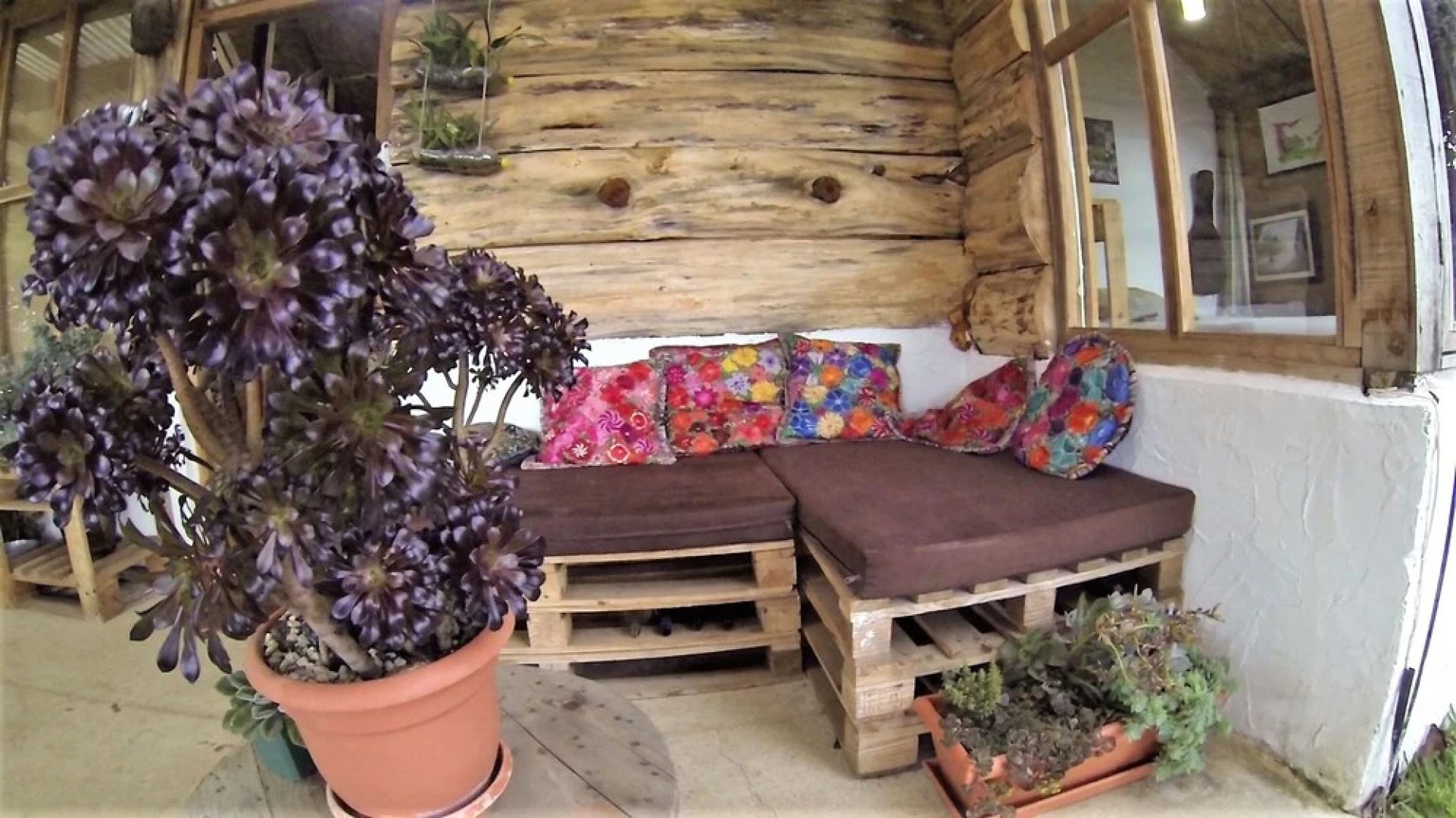 Cozy Mountain Cabin Antigua AN020