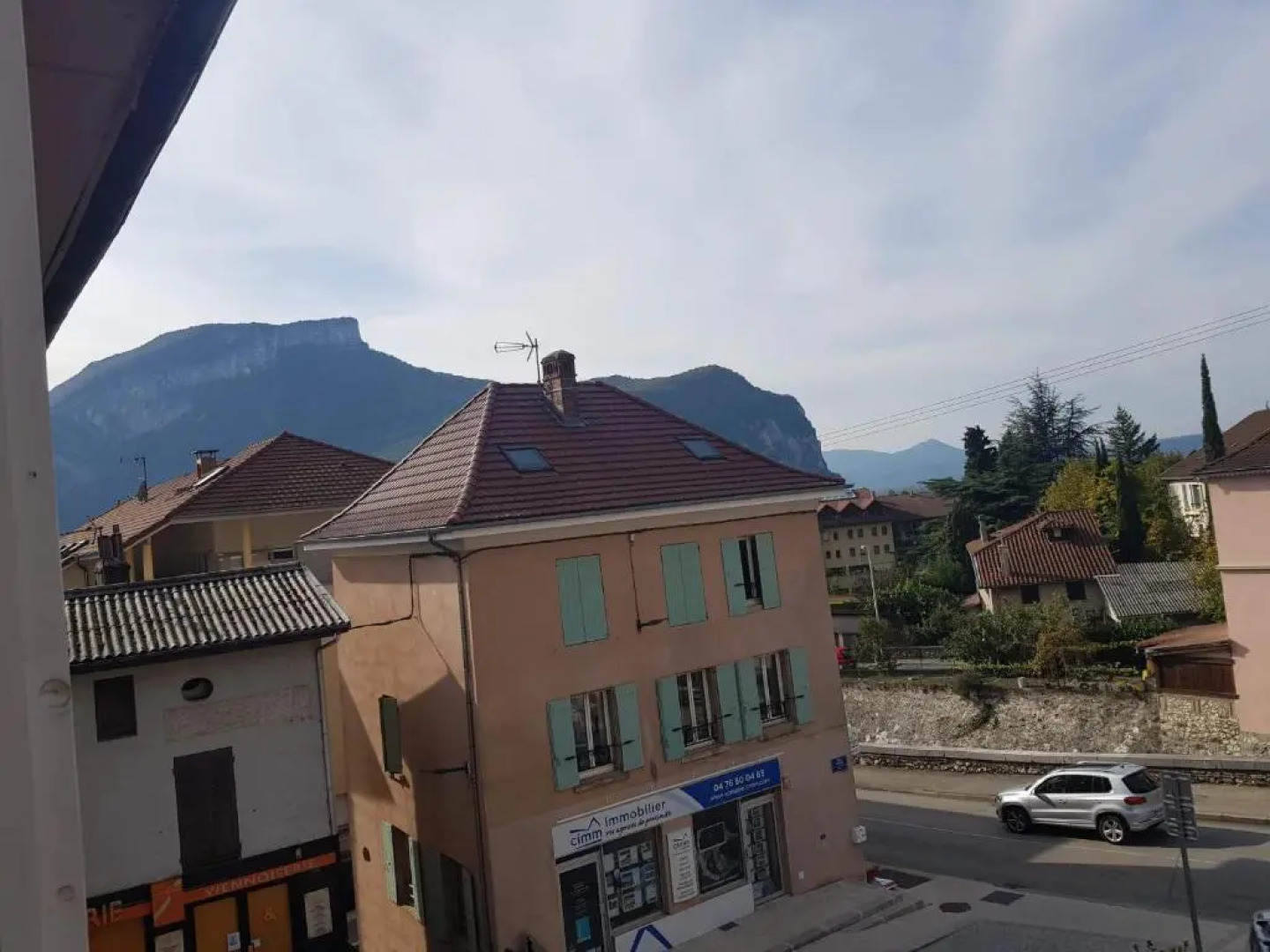 Charmant studio au cœur du village de voreppe