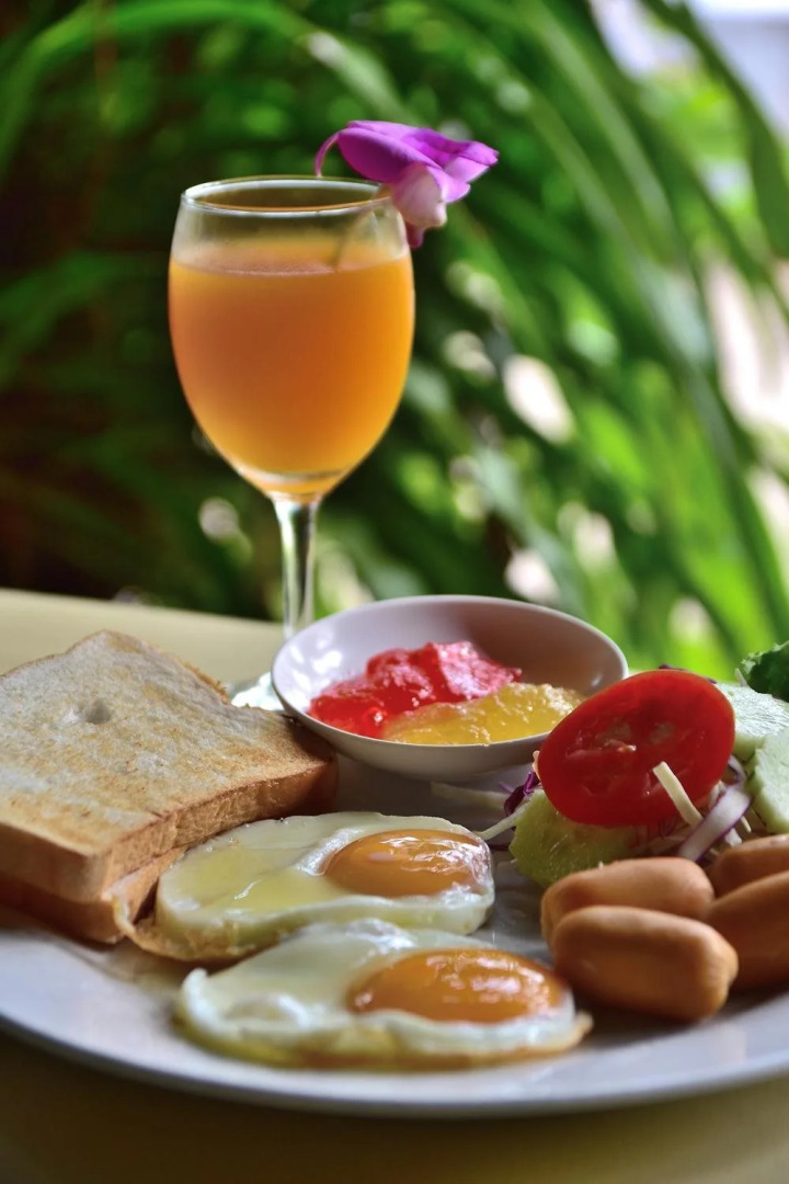 100 Islands Resort & Spa