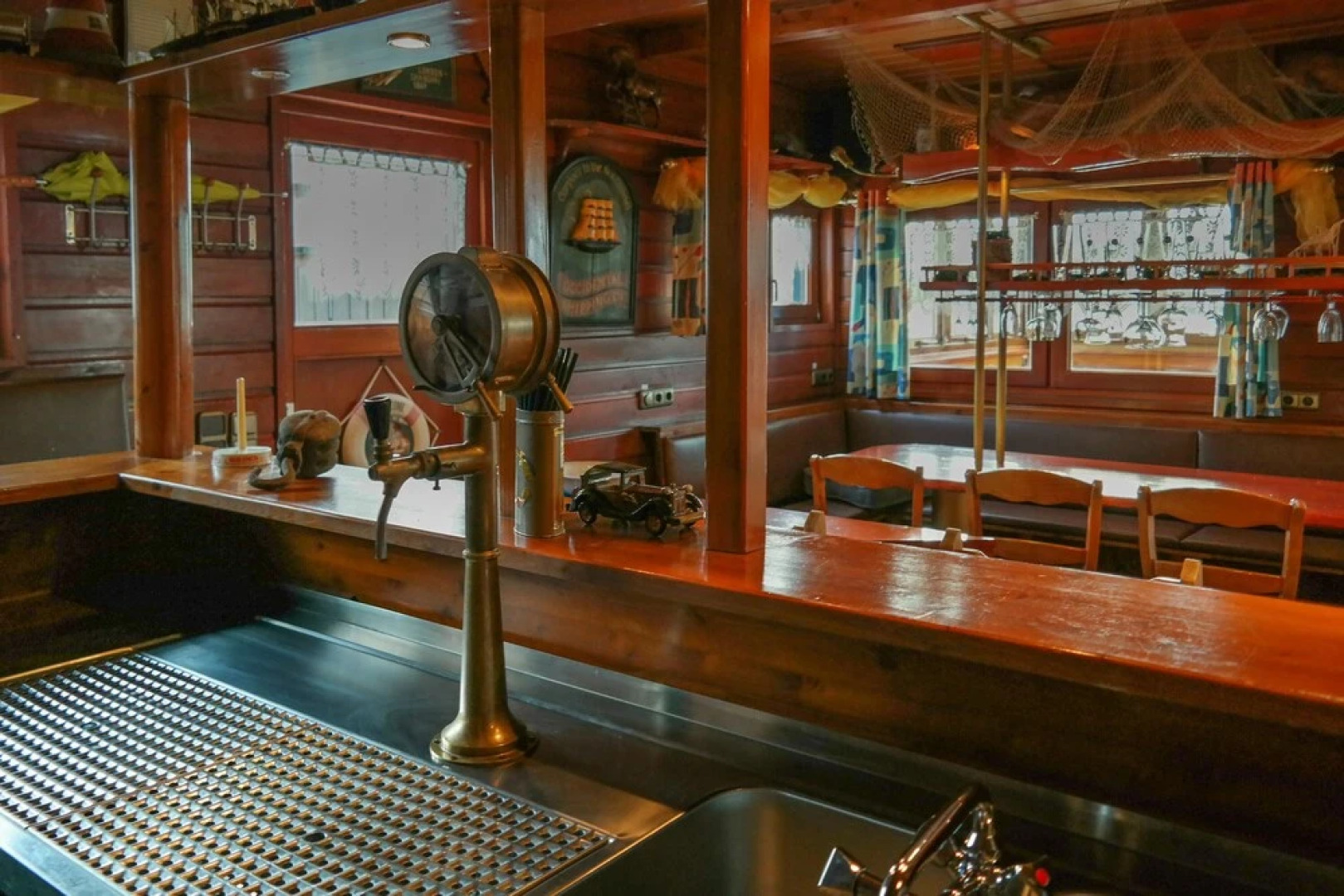 8 Pers Large Seaside Home in Front of the Lauwersmeer