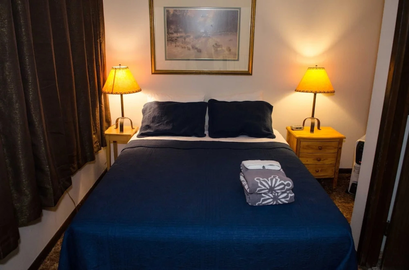 Mt. Baker Lodging Condo 33 – Inexpensive, Sleeps 6! by MBL