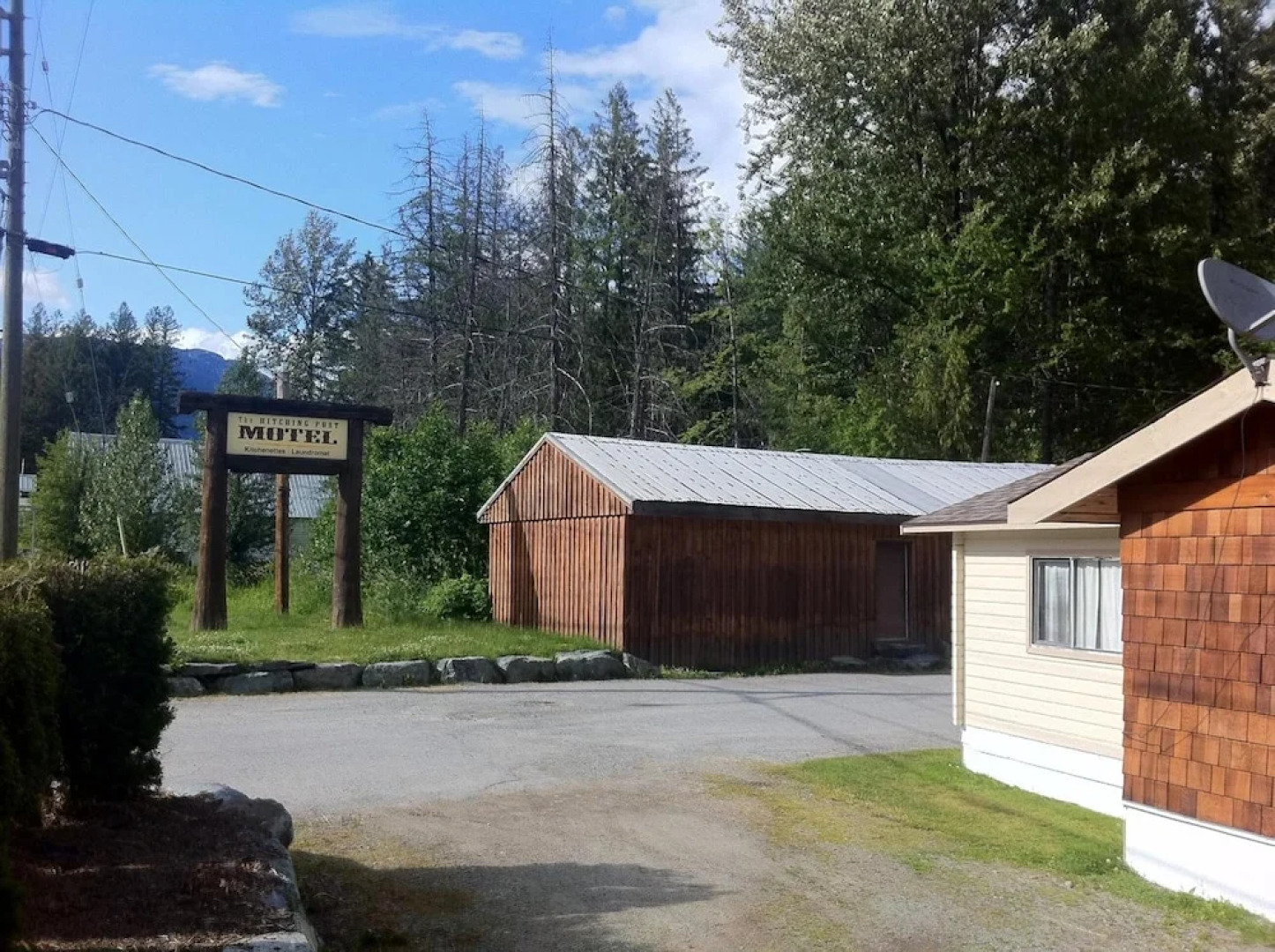 The Hitching Post Motel