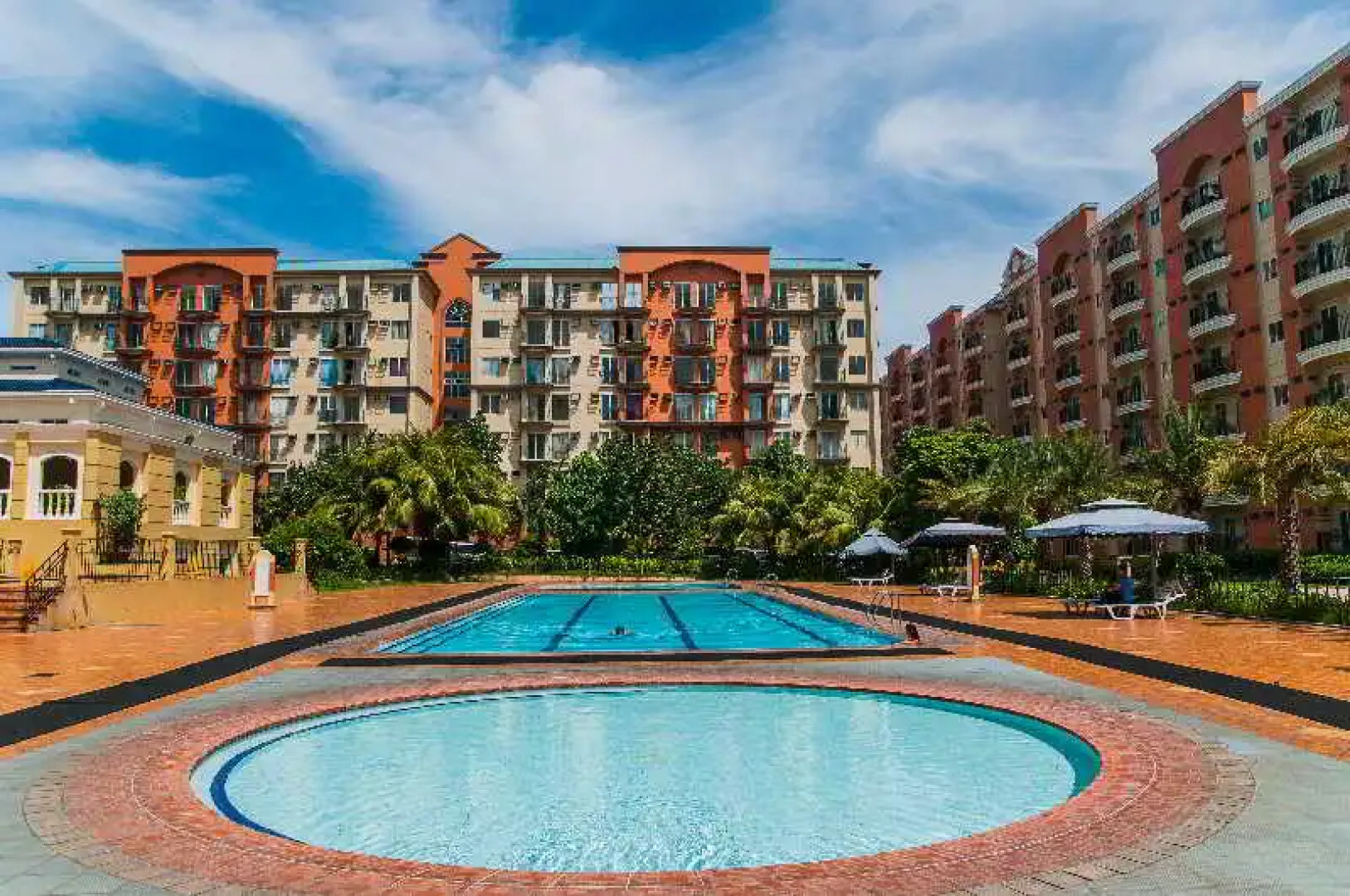 Chateau Elysee - Eiffel