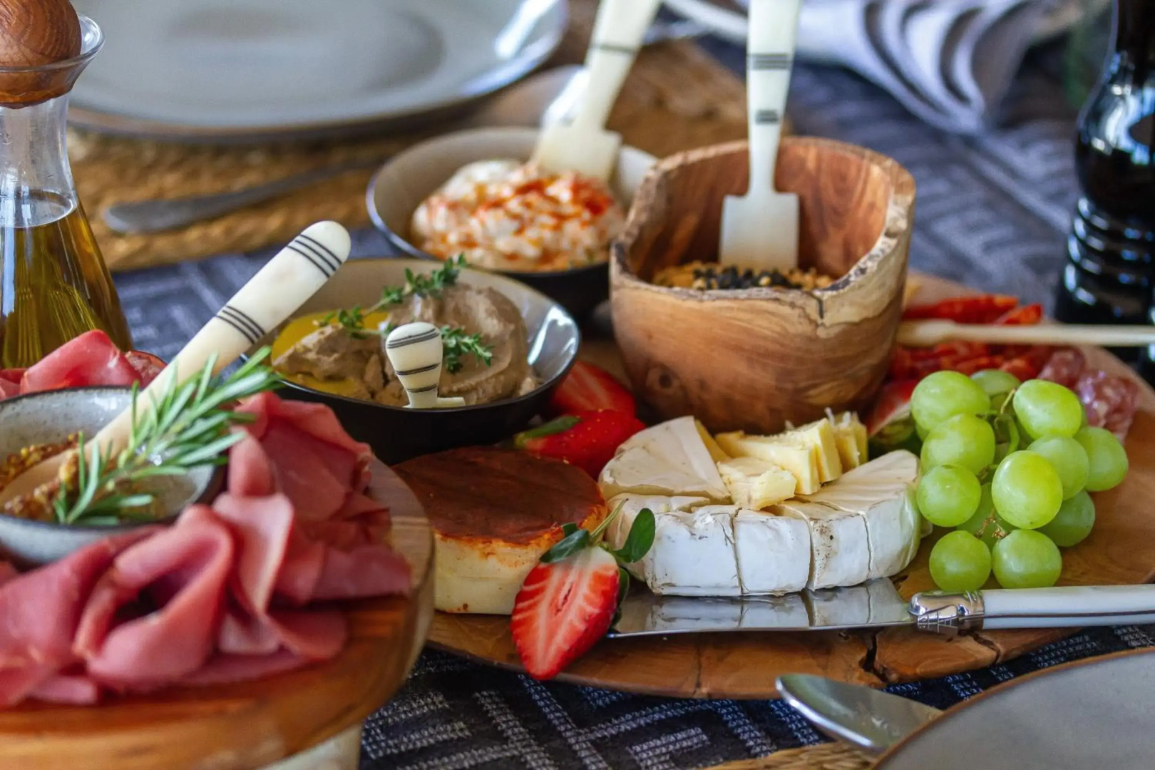 Perivoli Lagoon House