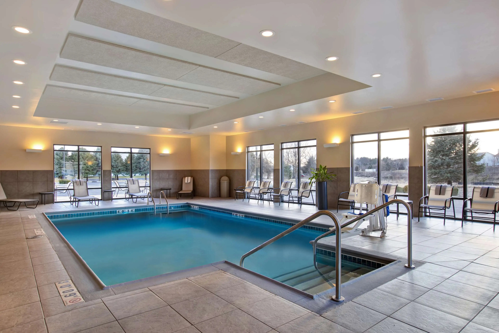 Hampton Inn DeKalb, IL