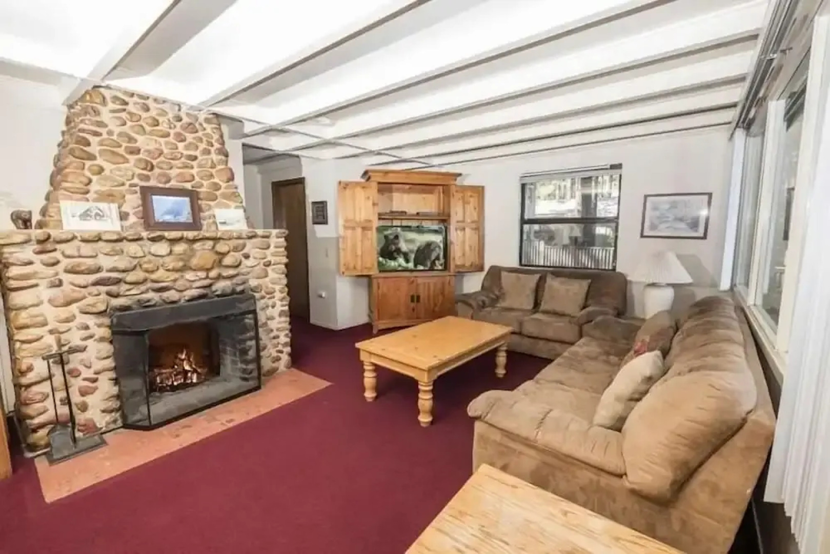 3195 Pasadena Avenue 6 Bedroom Home by RedAwning