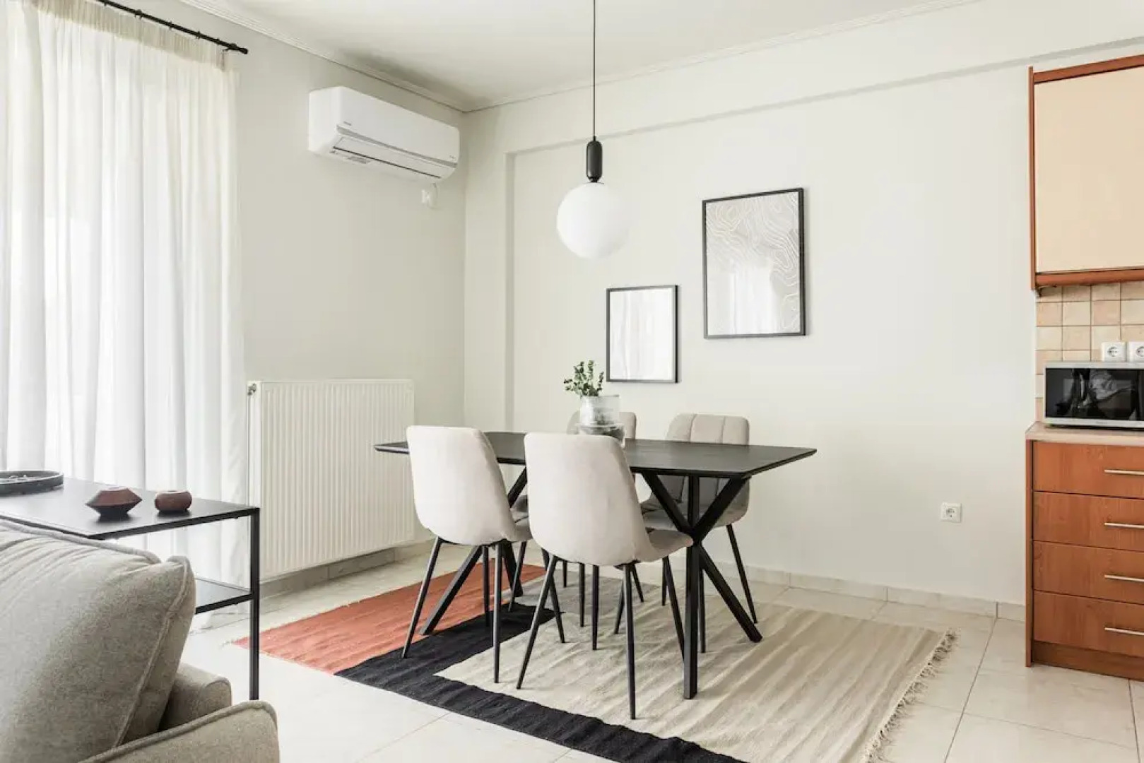 Majestic 3BR Apartment in Chalandri