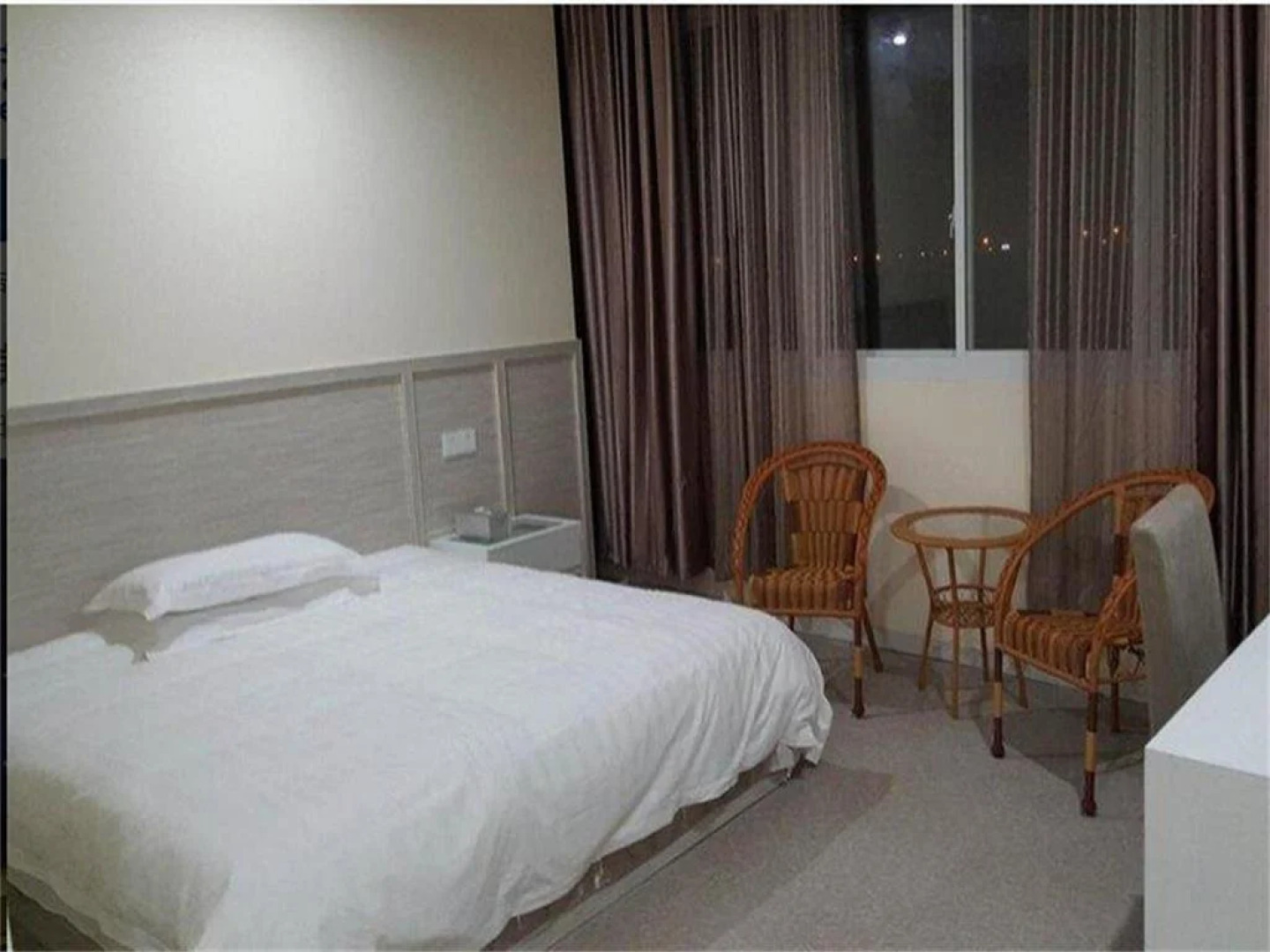 Henglong Business Inn