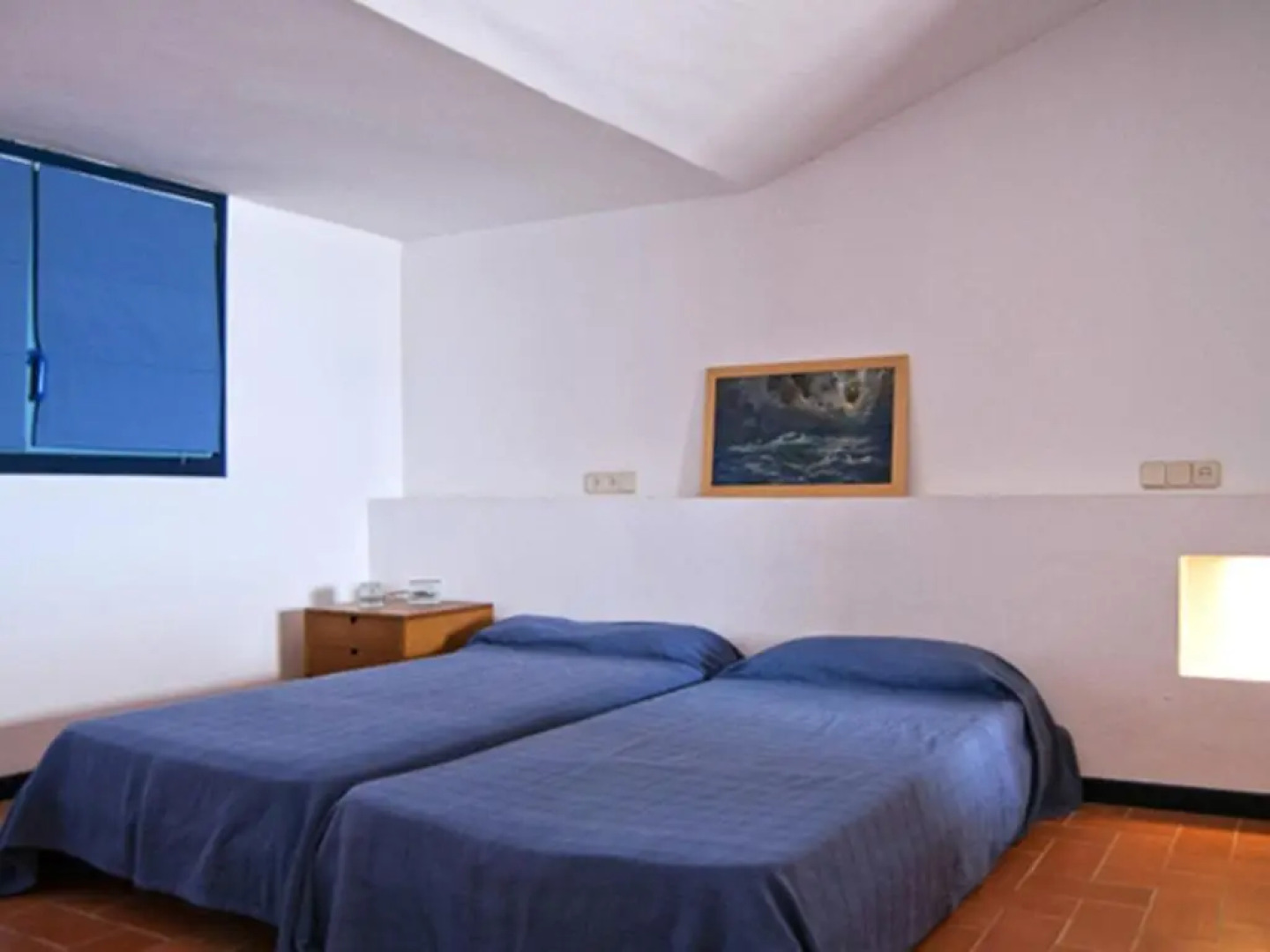 At303 Botigues de Mar