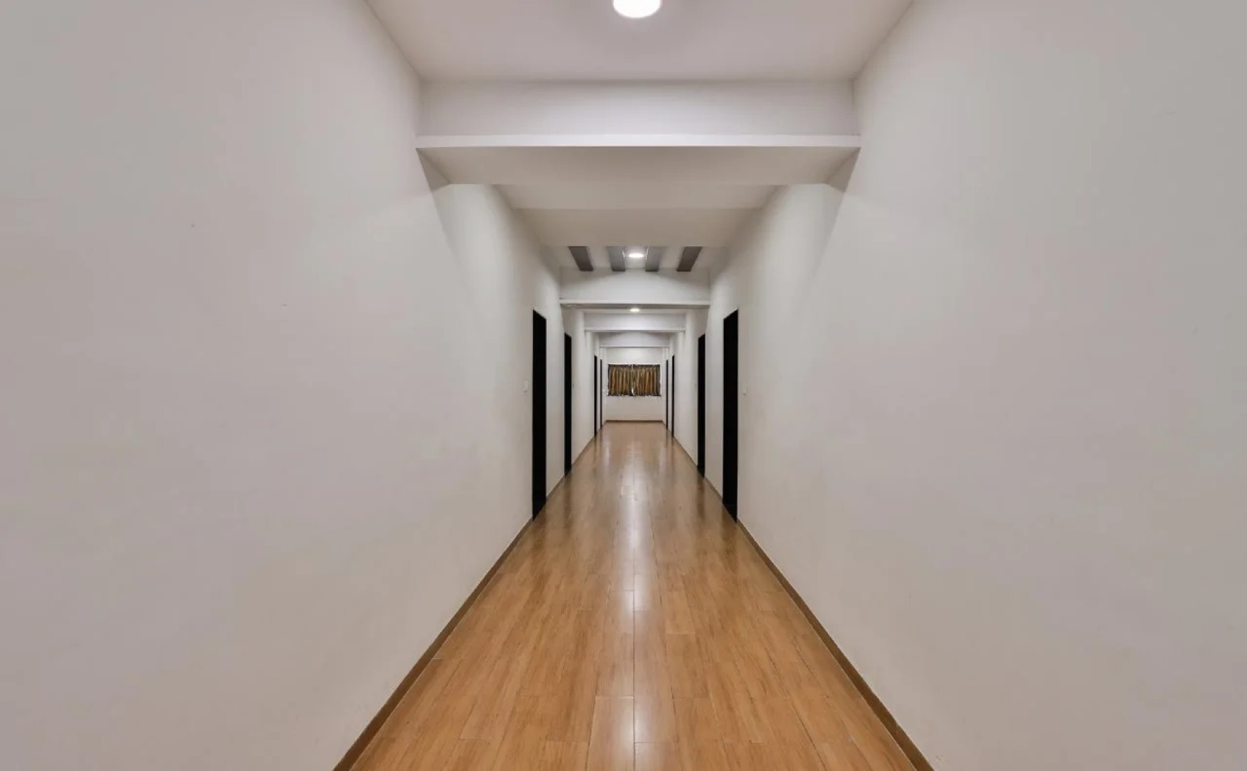 The Grand President By OYO Rooms