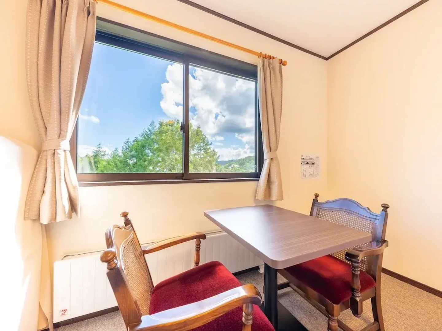 Petit Hotel Kanan