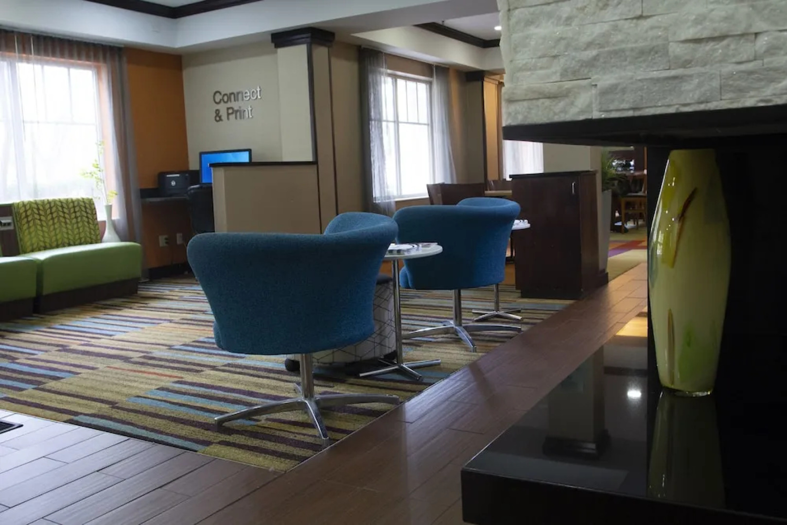 Fairfield Inn & Suites