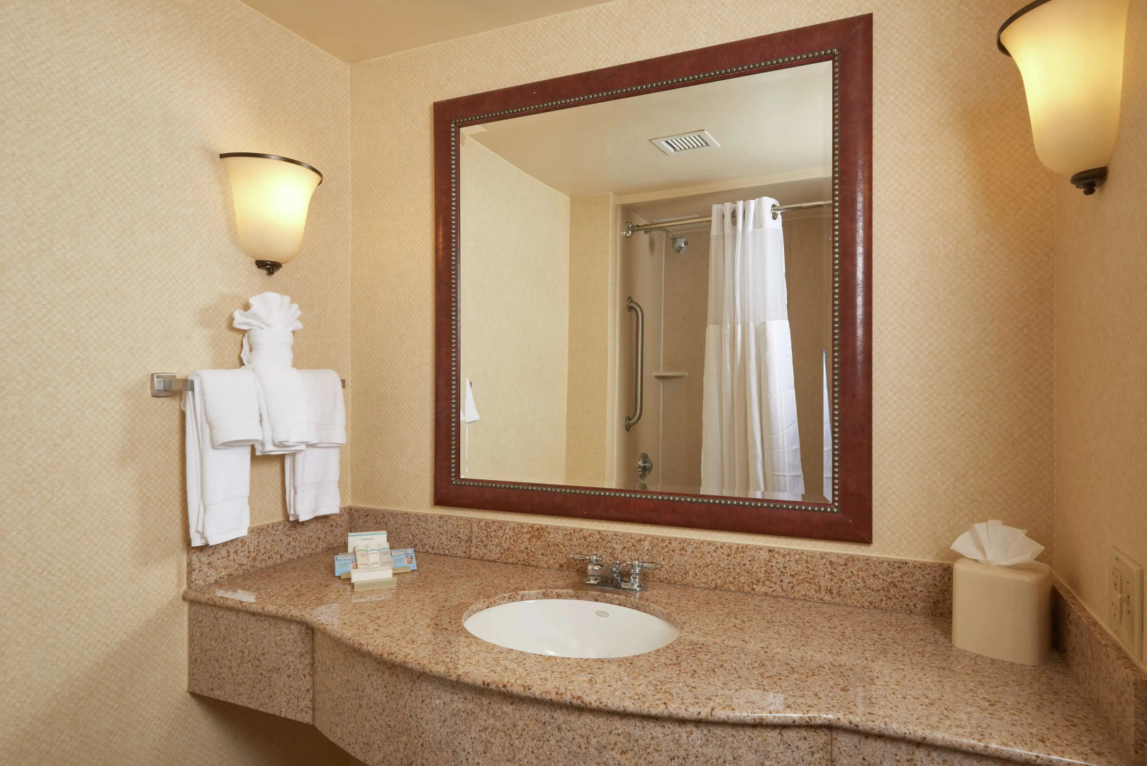 Hilton Garden Inn Newport News