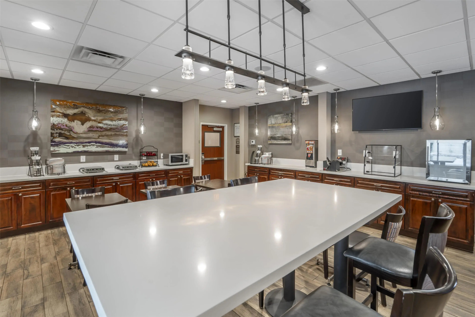 Best Western Plus Hotel At The Convention Center