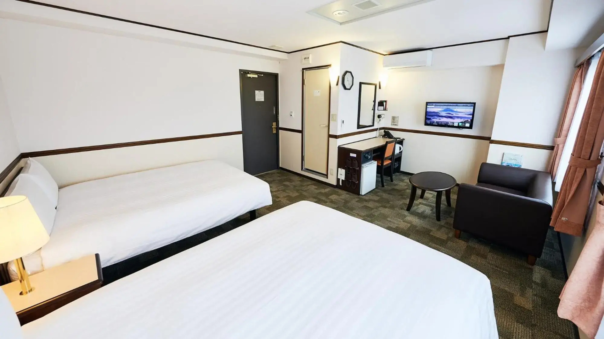 Toyoko Inn Osaka Itami Kuko