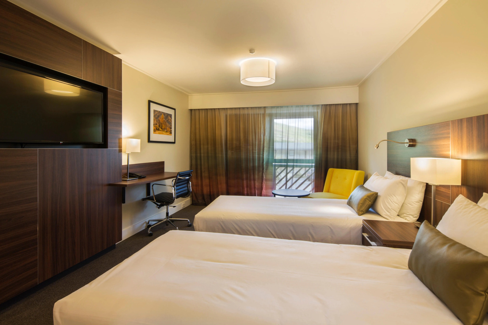 Holiday Inn Queenstown Frankton Road by IHG