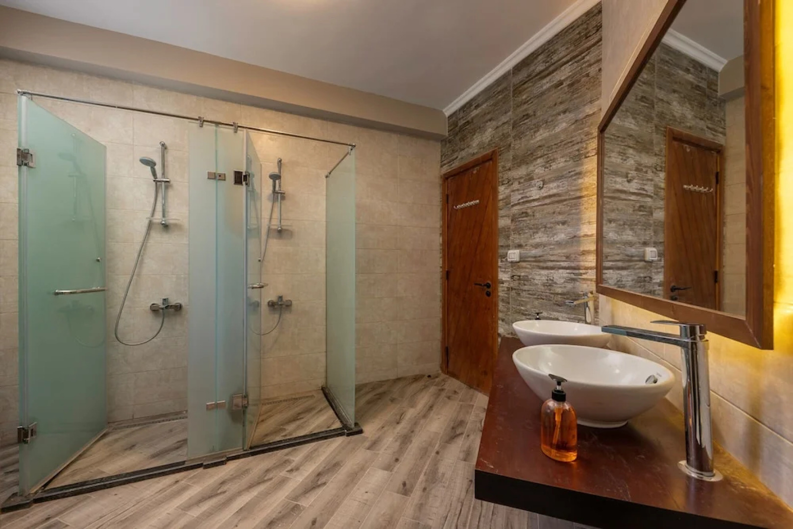 Squad 101,  world-class military-themed fitness & weight loss boot camp/retreat/hotel