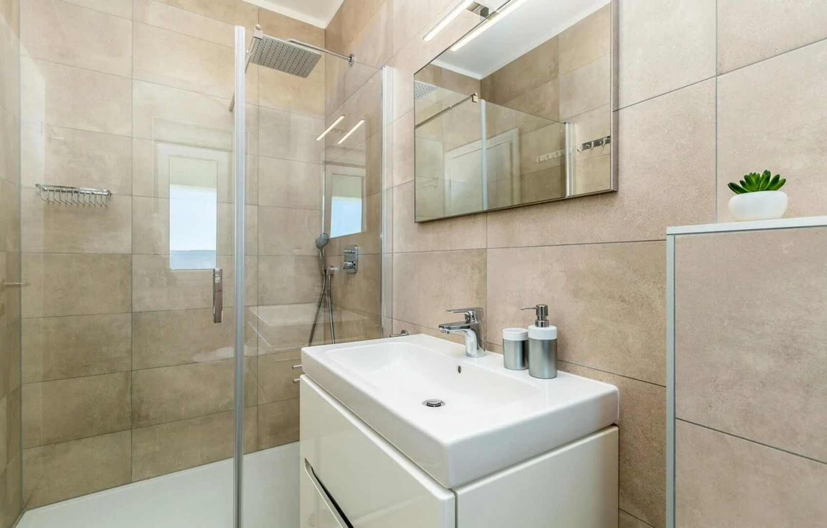 Awesome Home in Linardici With Outdoor Swimming Pool, Wifi and 3 Bedrooms