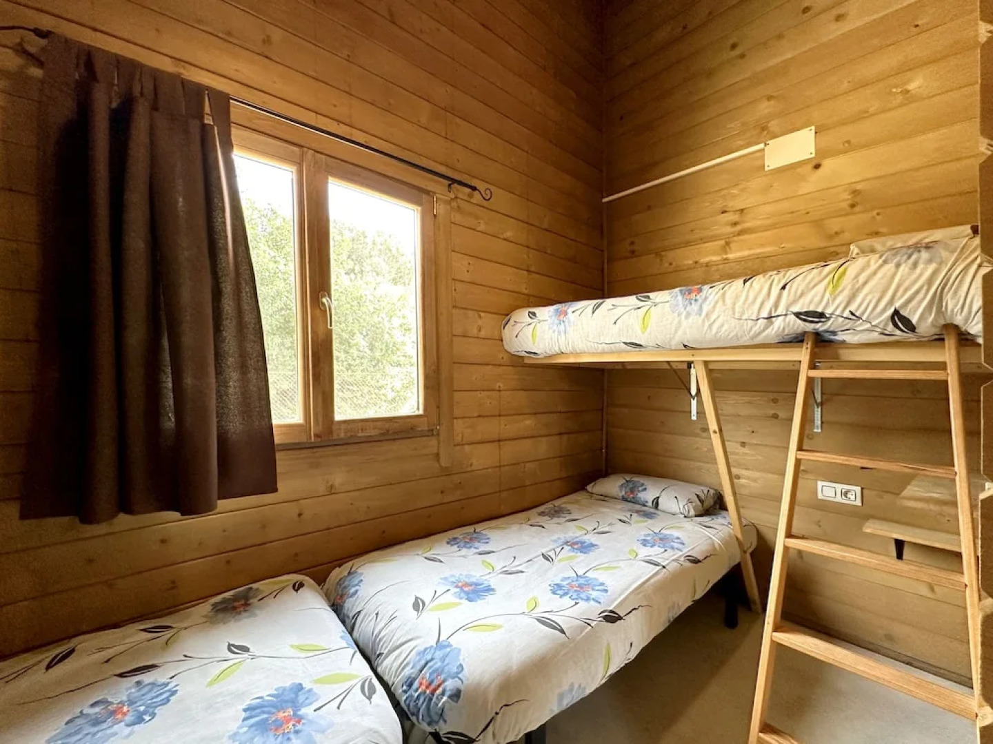 Camping Rural Montori