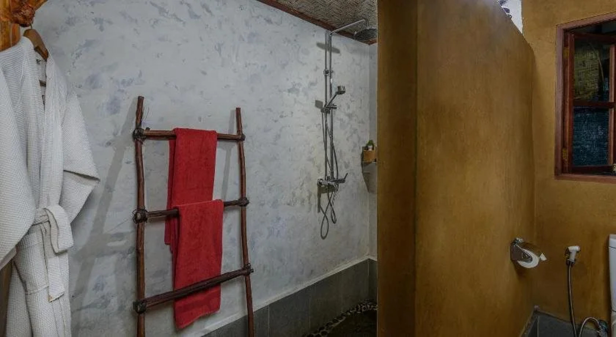 Sang Giri - Mountain Glamping Camp