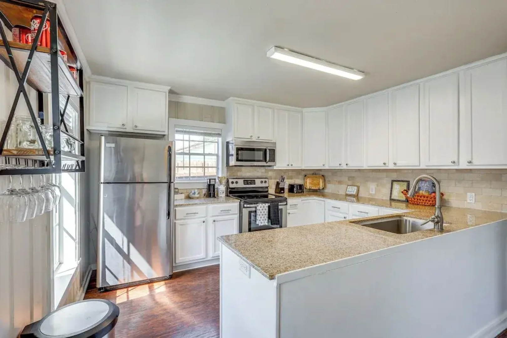 5 Mi to Belton Lake: Home w/ Large Yard!