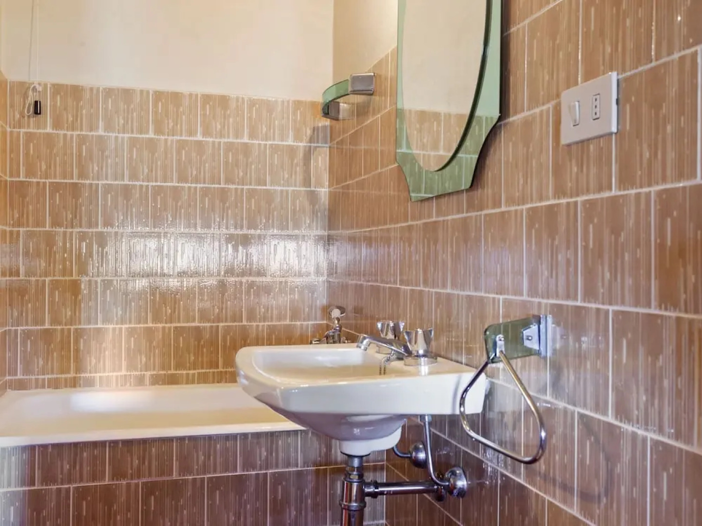 Belvilla by OYO Cosy Holiday Home With Pool