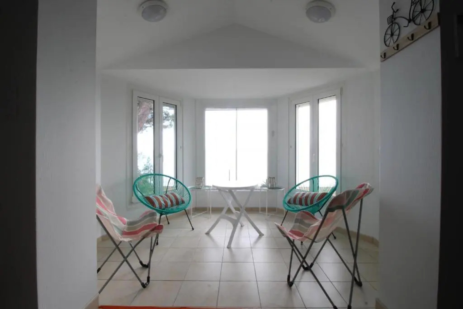 Appartement renove 3 chambres les pieds dans l eau