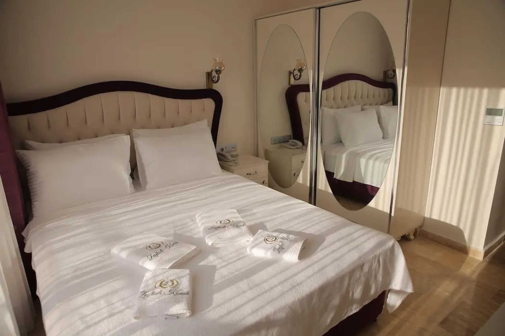 MORDOĞAN Zeytinli Konak Butik Hotel