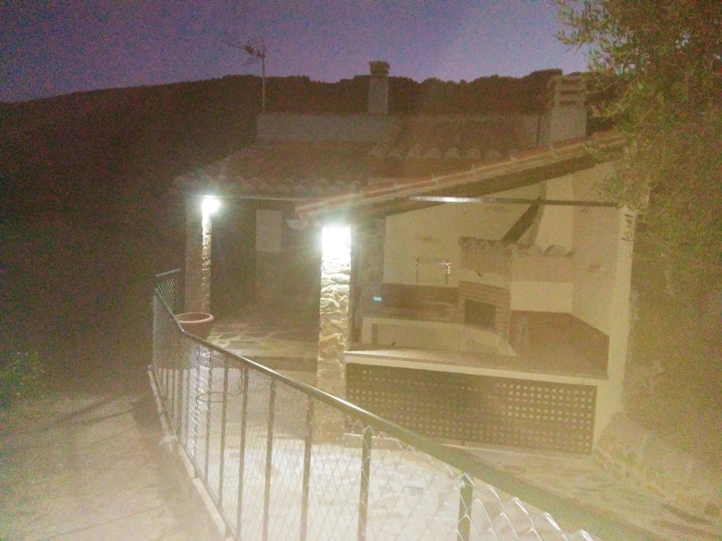 Studio with enclosed garden and wifi at Valencia de Alcantara