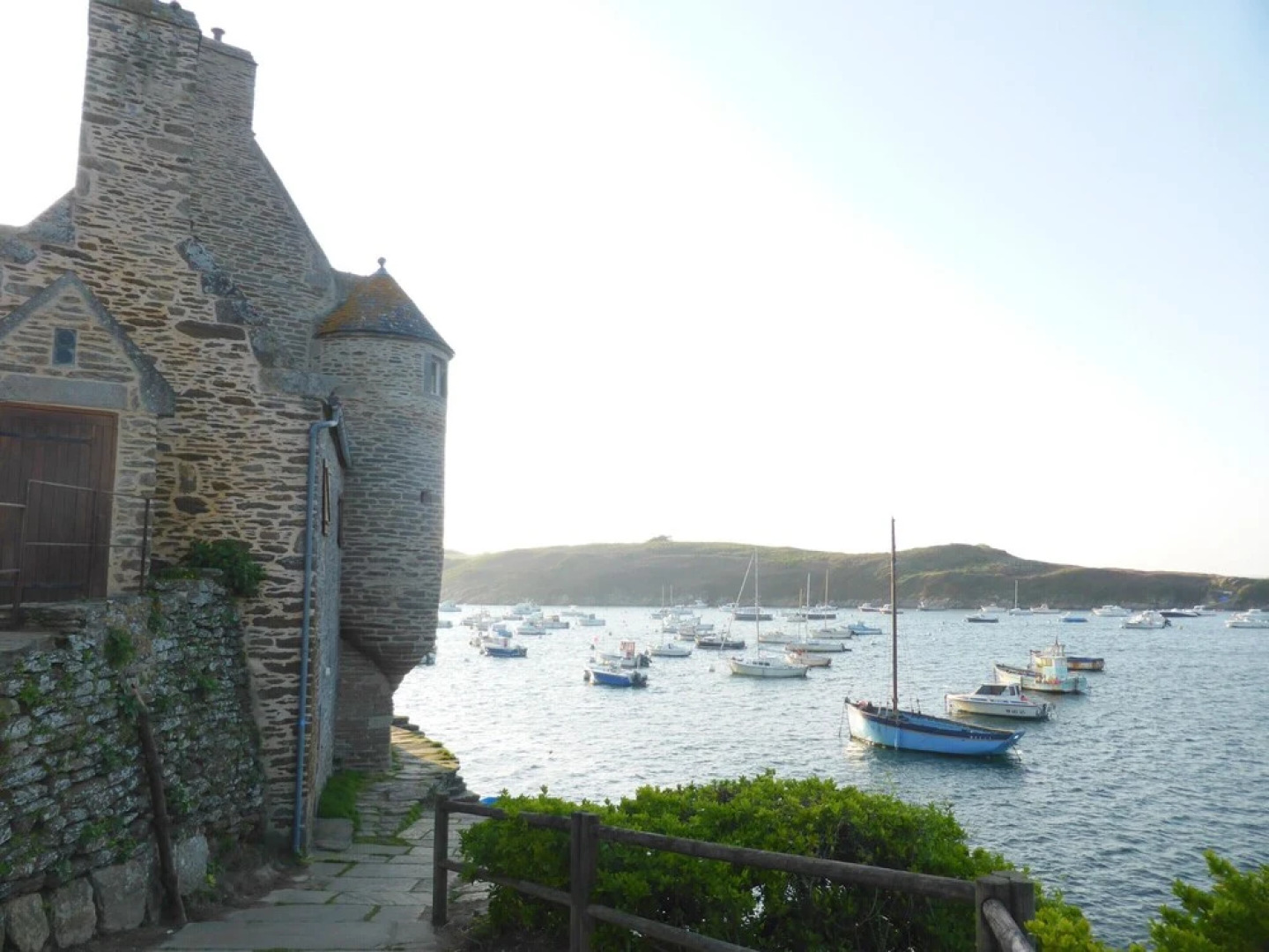 House With 2 Bedrooms in Brélès, With Furnished Garden and Wifi - 3 km