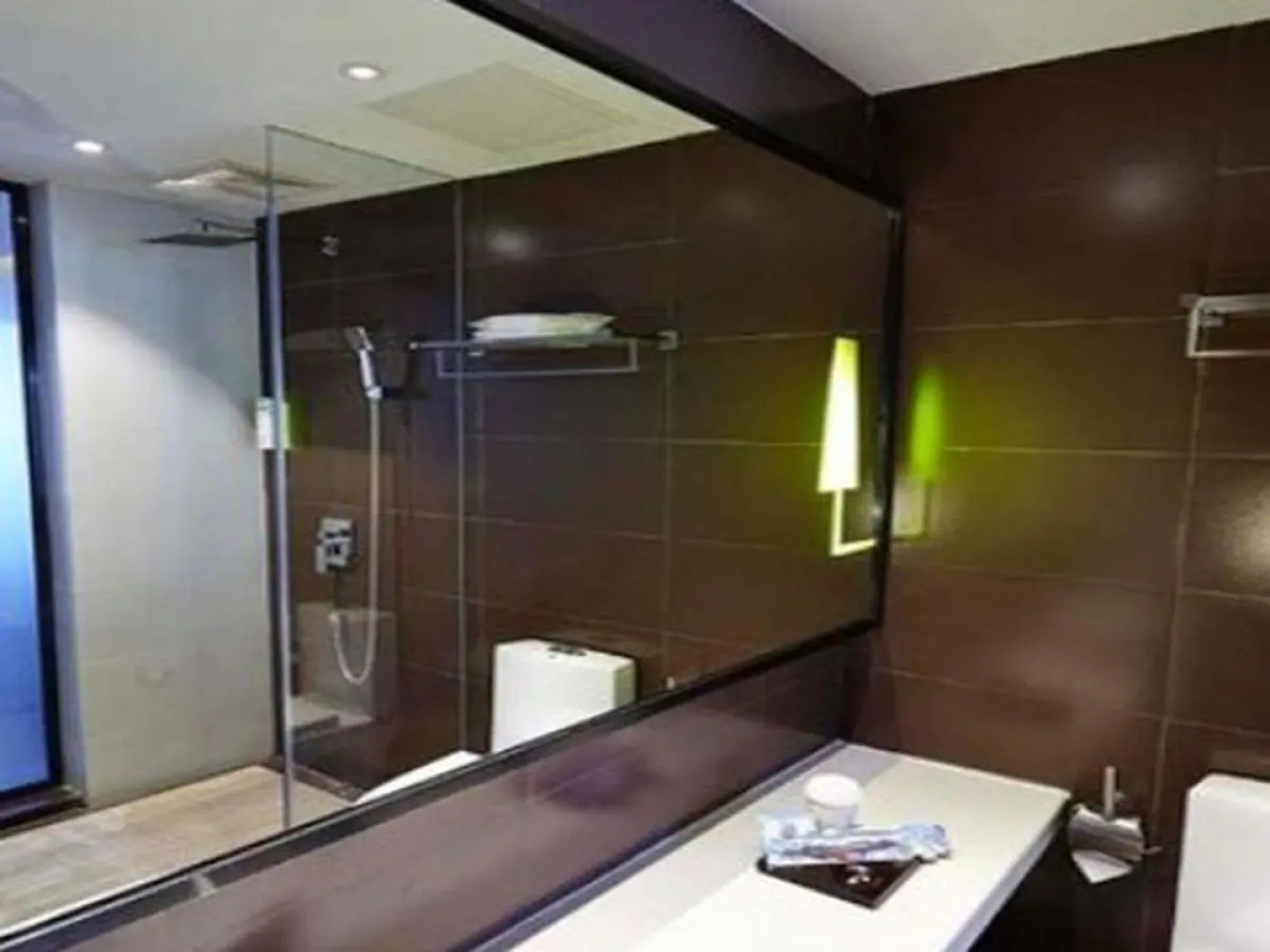 7 Days Inn Yueyang Pingjiang Tianyue Road Walk Street Branch