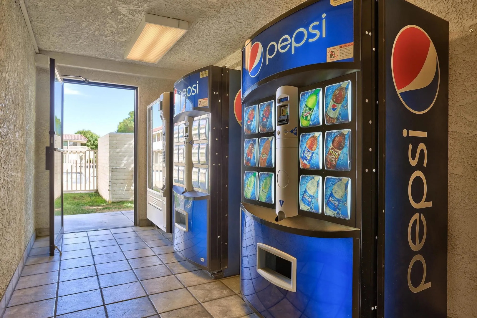 Motel 6 Kingman, AZ - Route 66 East