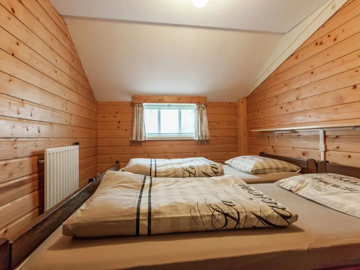 Cozy Holiday Home in Oisterwijk with Swimming Pool