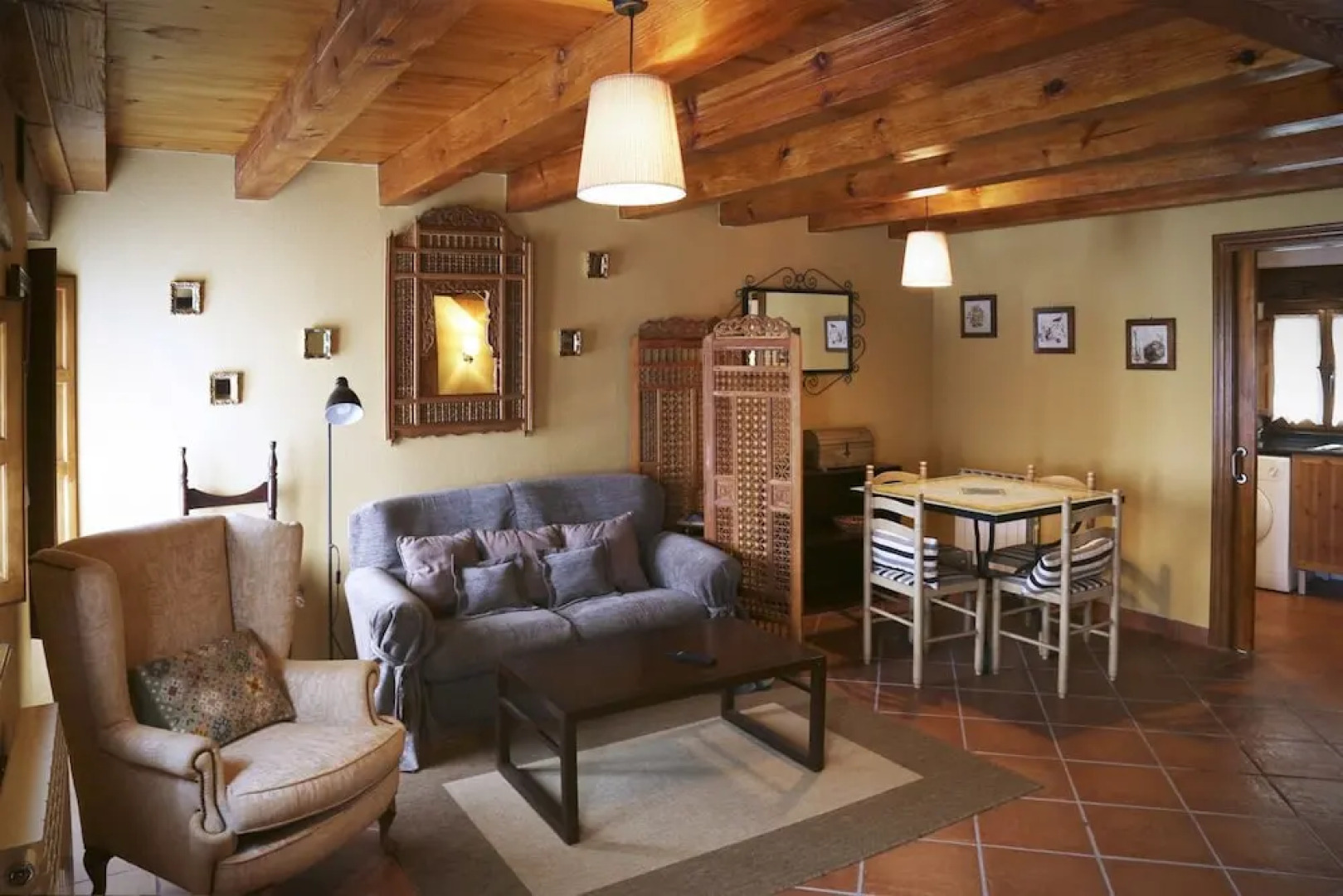 Apartamentos Turísticos La Puebla