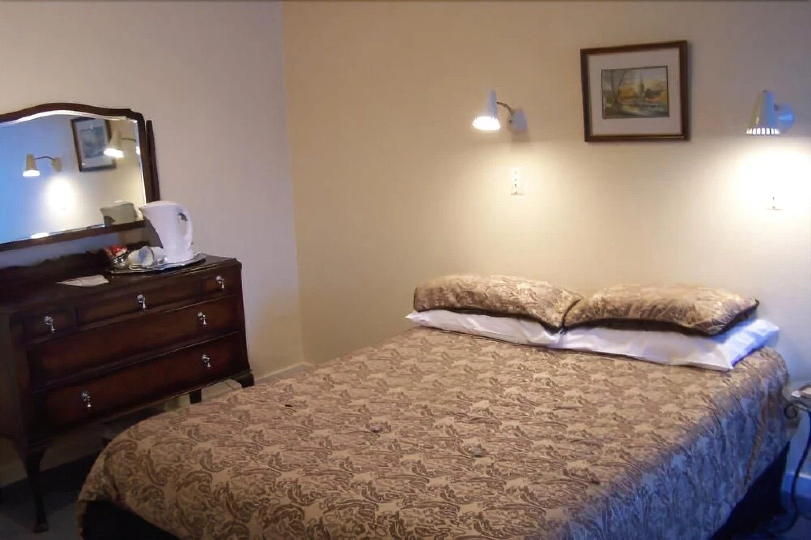 Castlepoint Hotel & Guesthouse