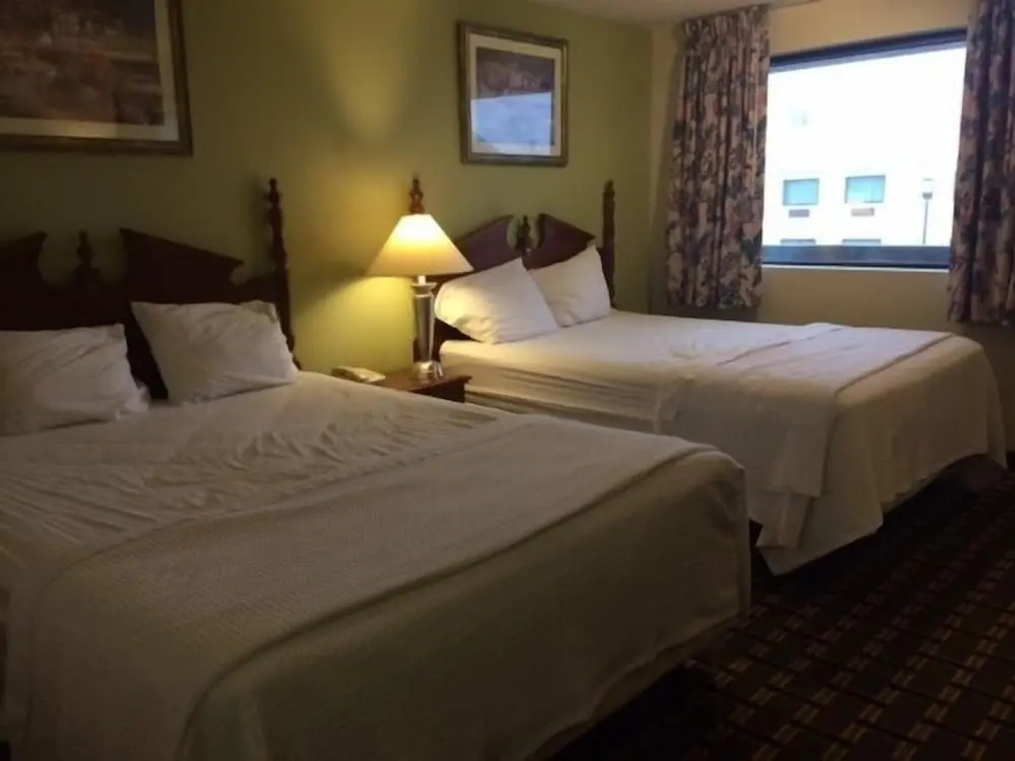 Hospitality Inn - Buffalo Airport