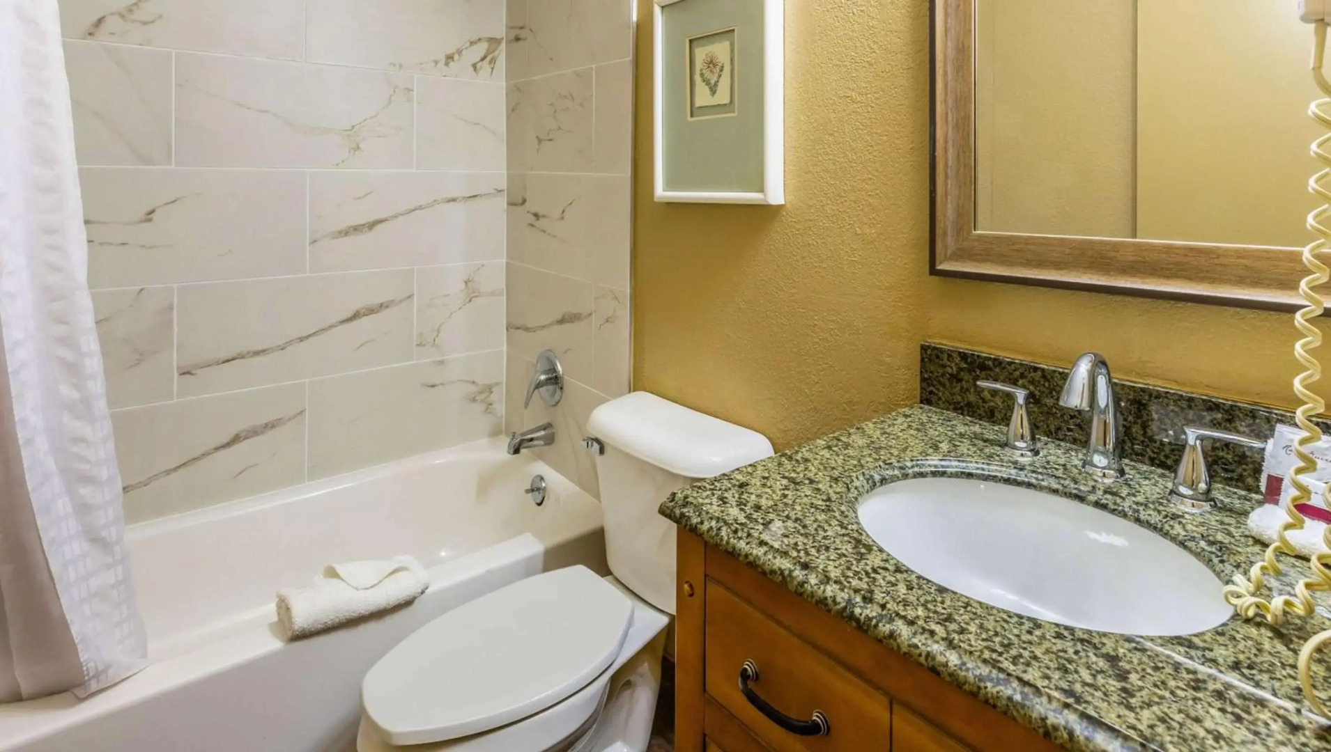 Magnuson Hotel Detroit Airport