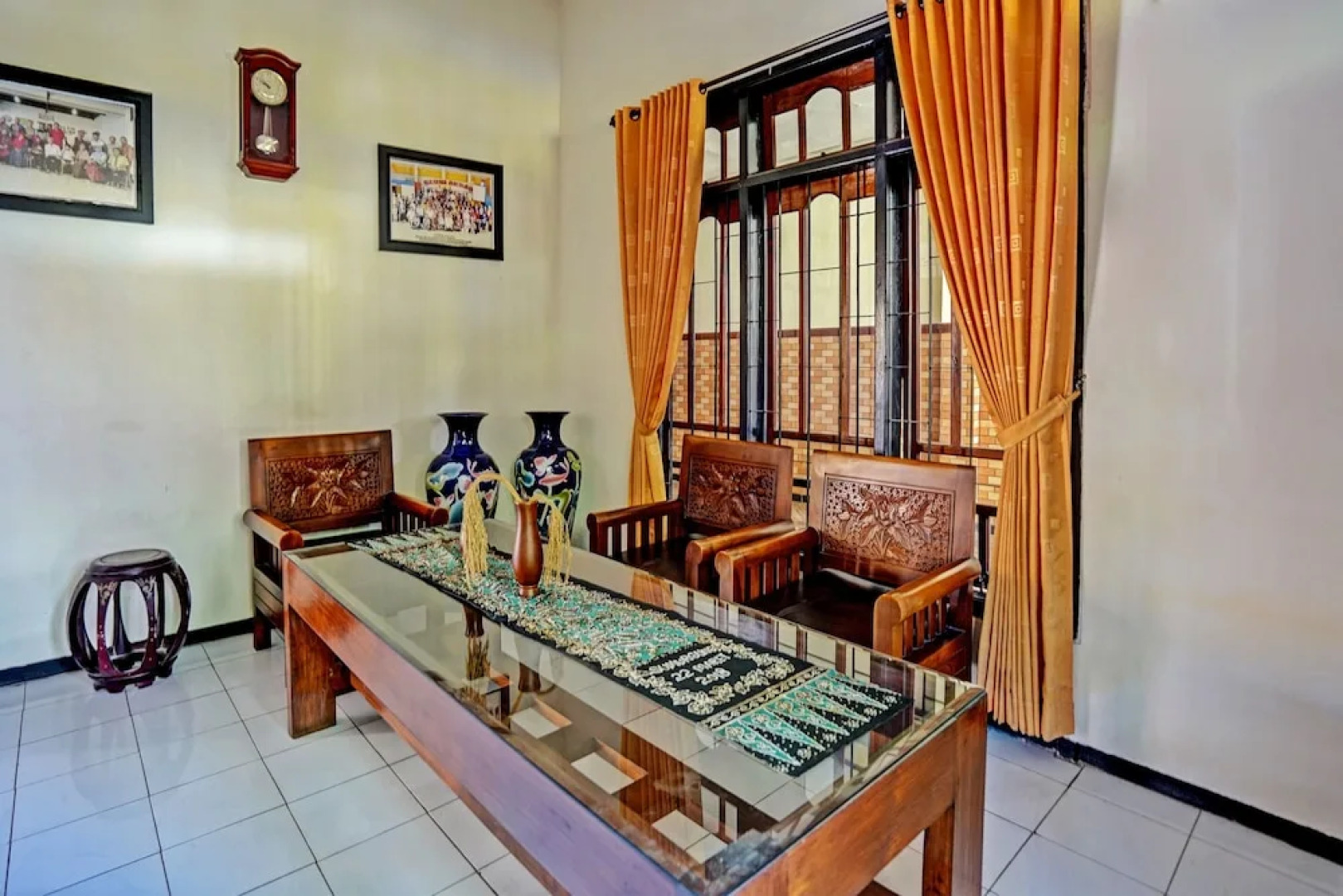 OYO Life 92785 Wisma Trubus  Syariah