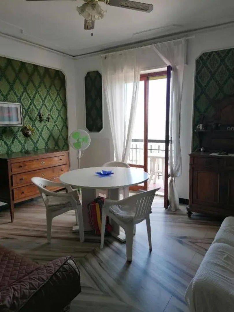 Nouveau Solange estate