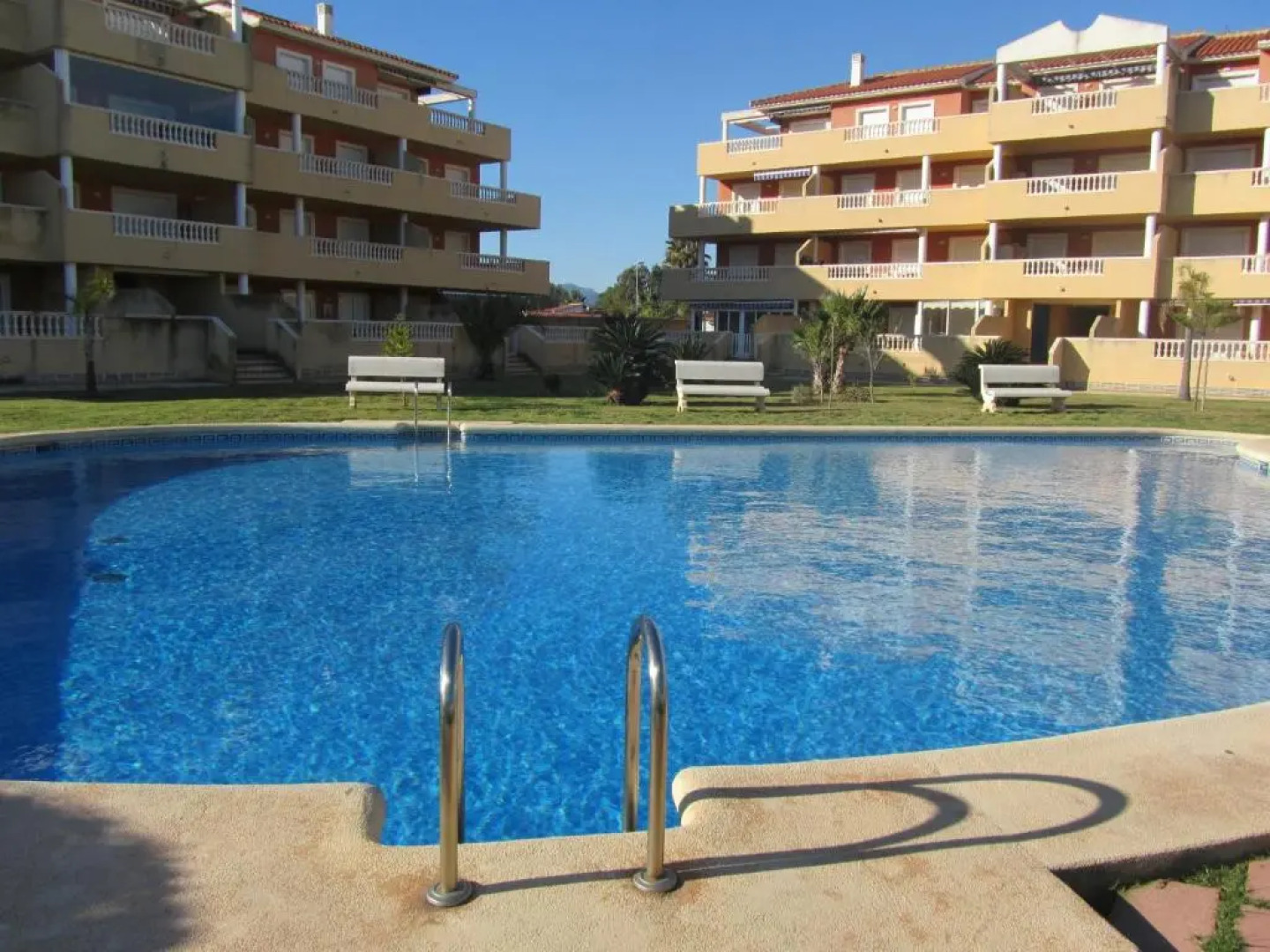 Apartment Deveses Park