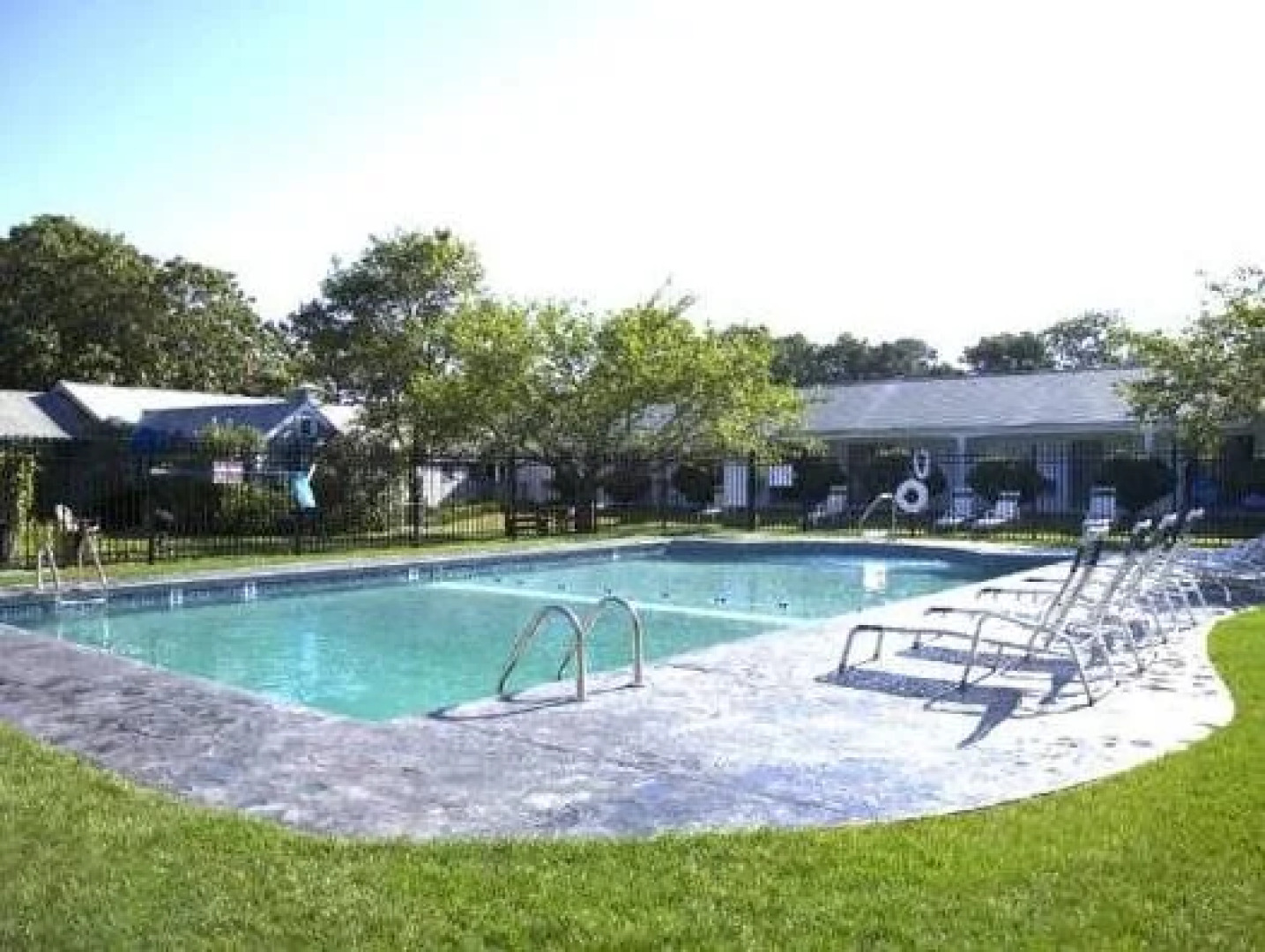 Chatham Seafarer Inn