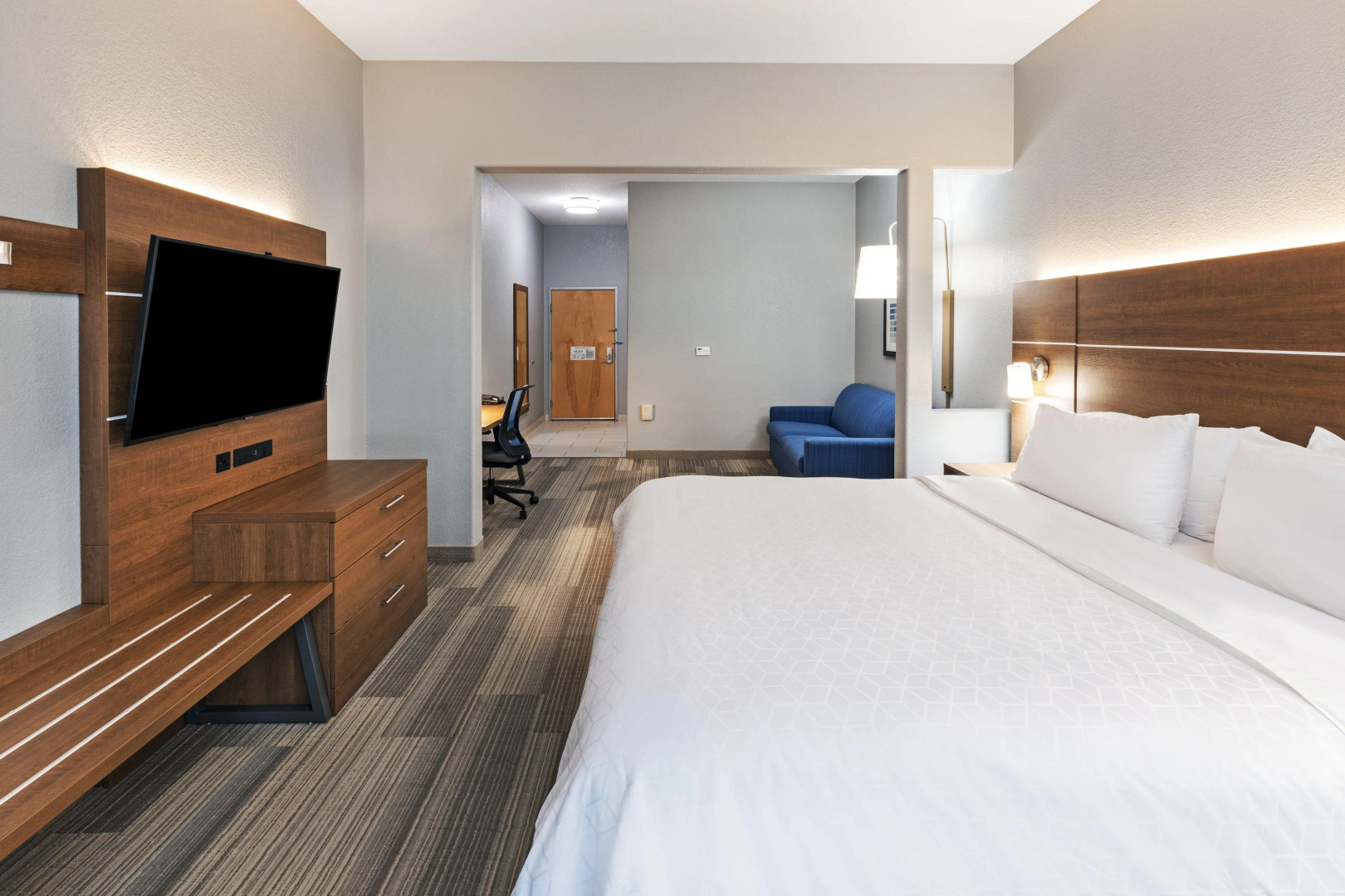 Holiday Inn Express & Suites Austin NE - Hutto by IHG