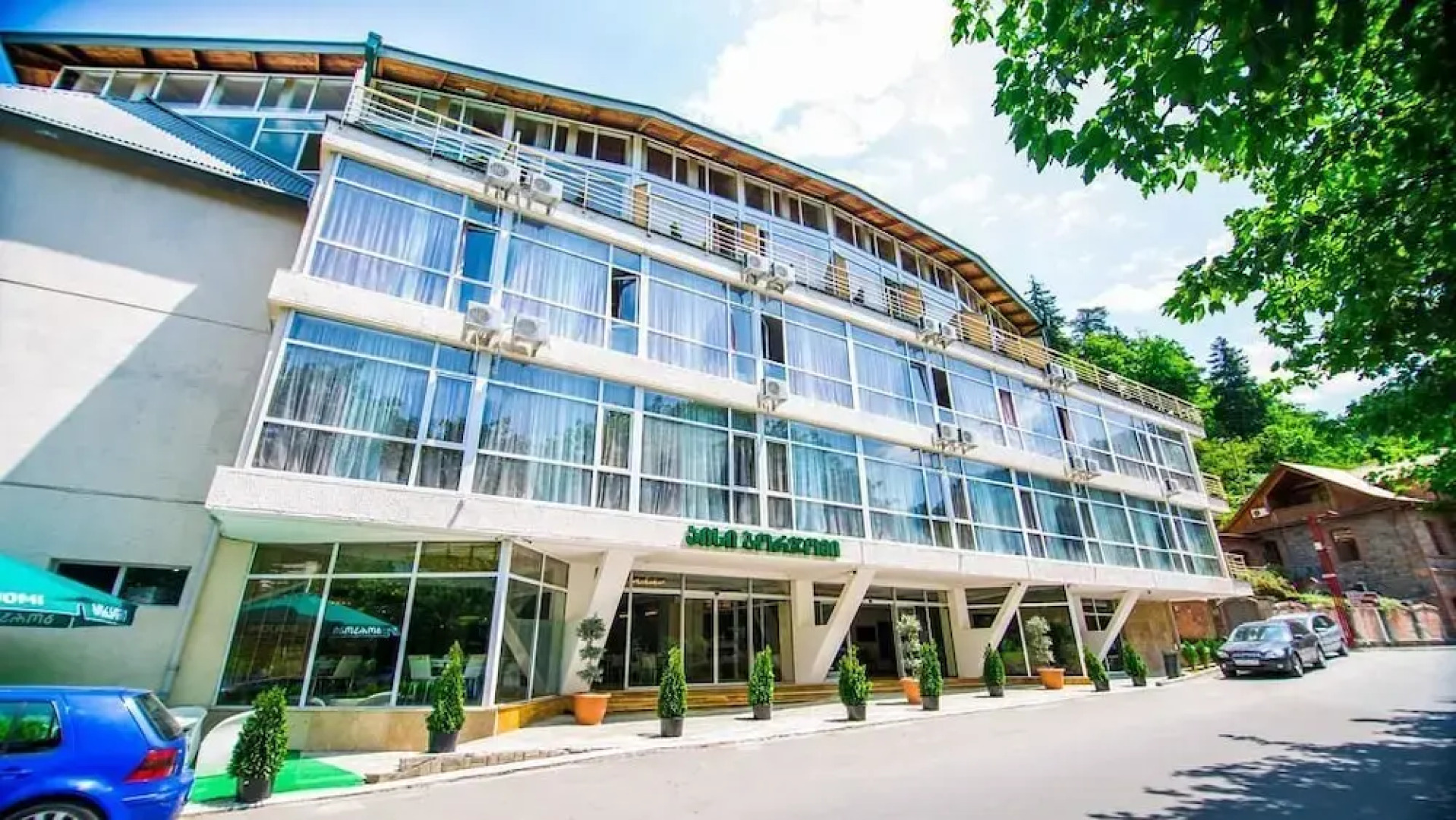 Hotel Aisi