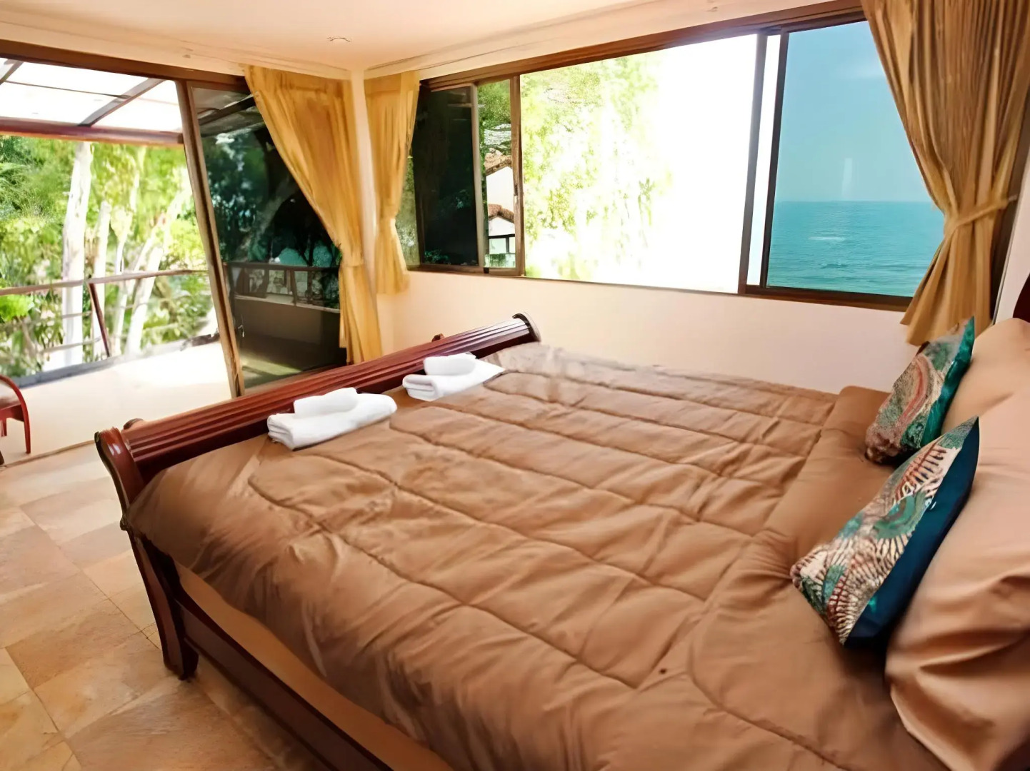 Sea Breeze Guest House