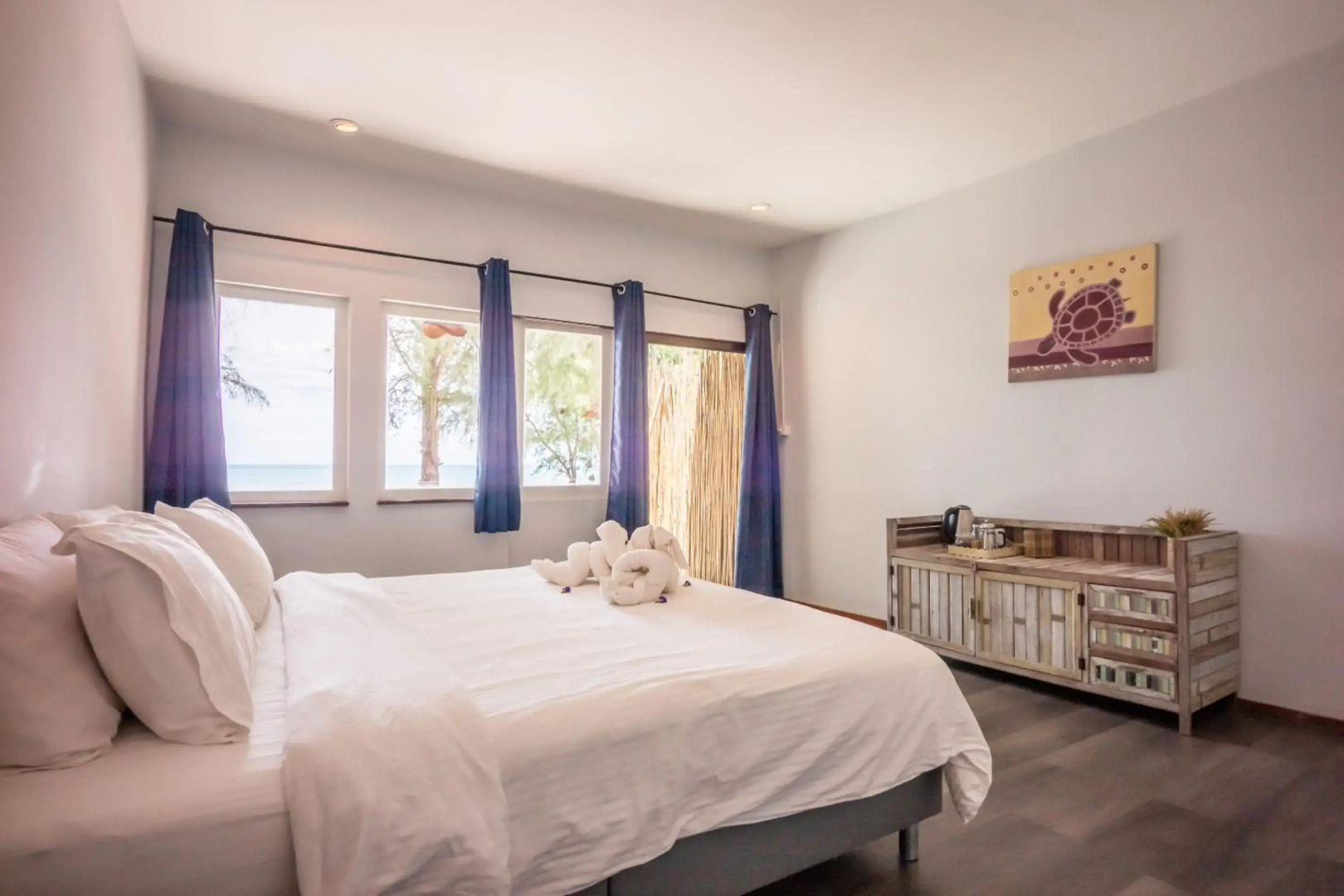 Mumsa Beach Resort & Restaurant