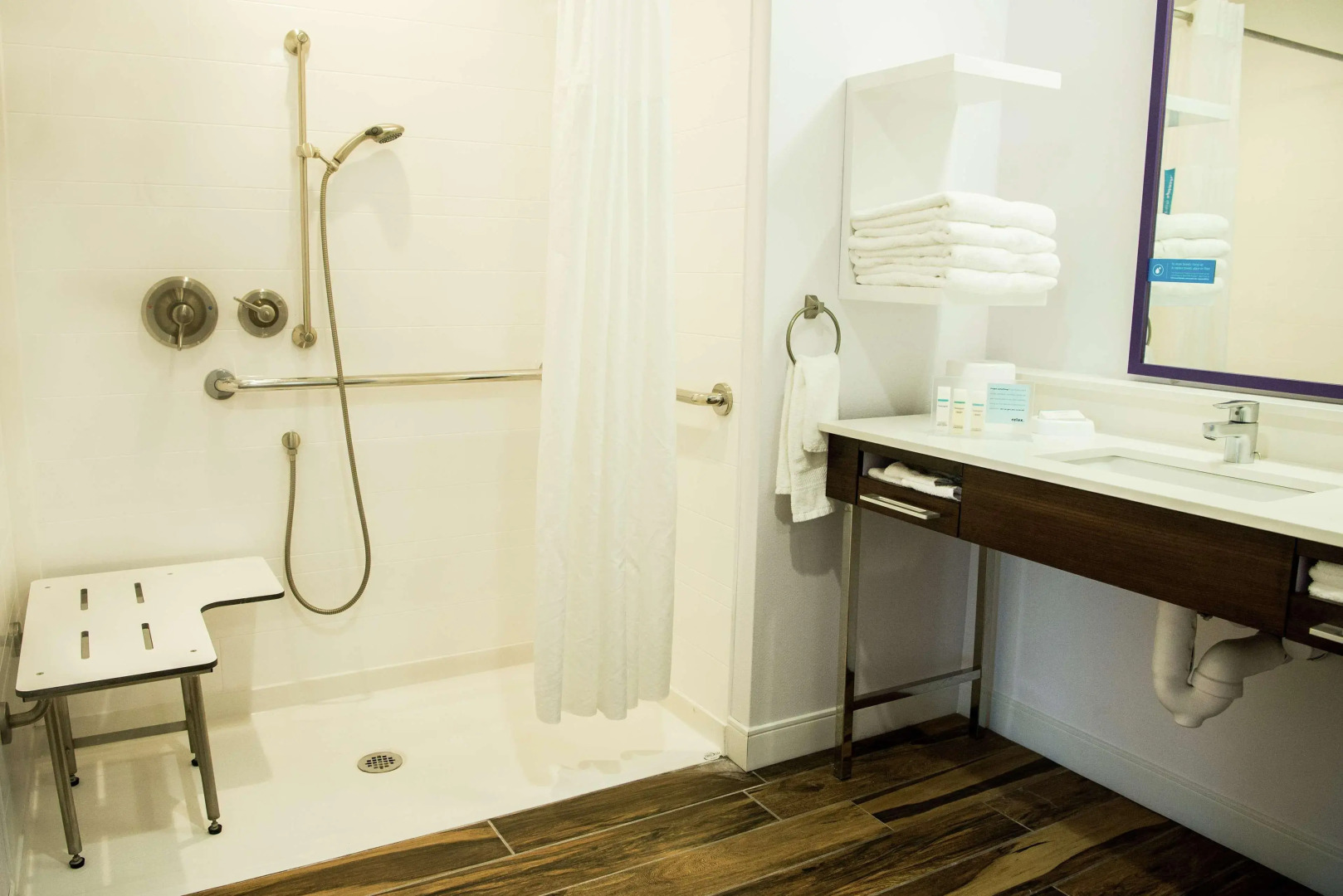 Hampton Inn & Suites by Hilton Warrington Horsham